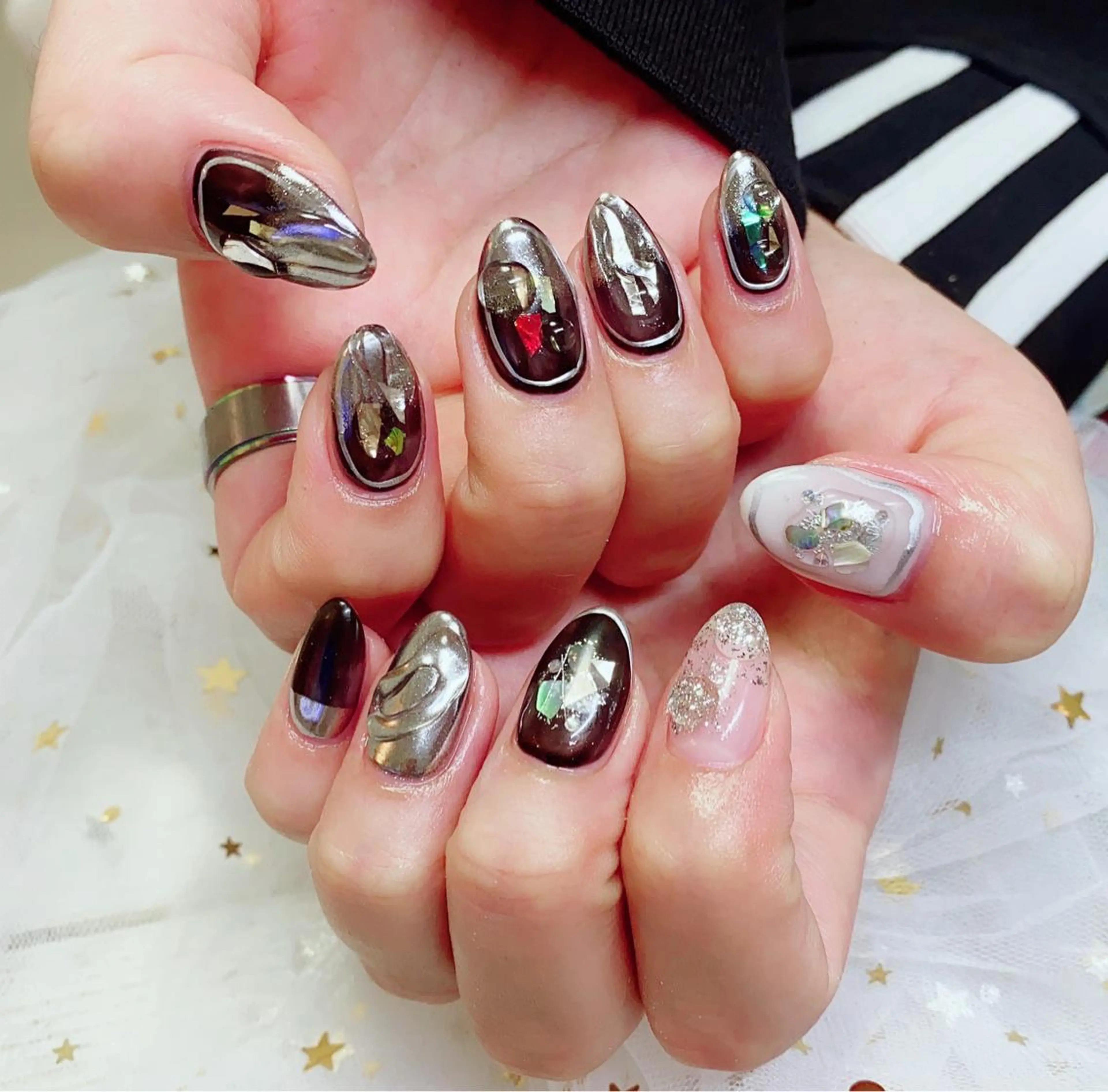 カラー ネイル Q Free nailsのネイルデザイン