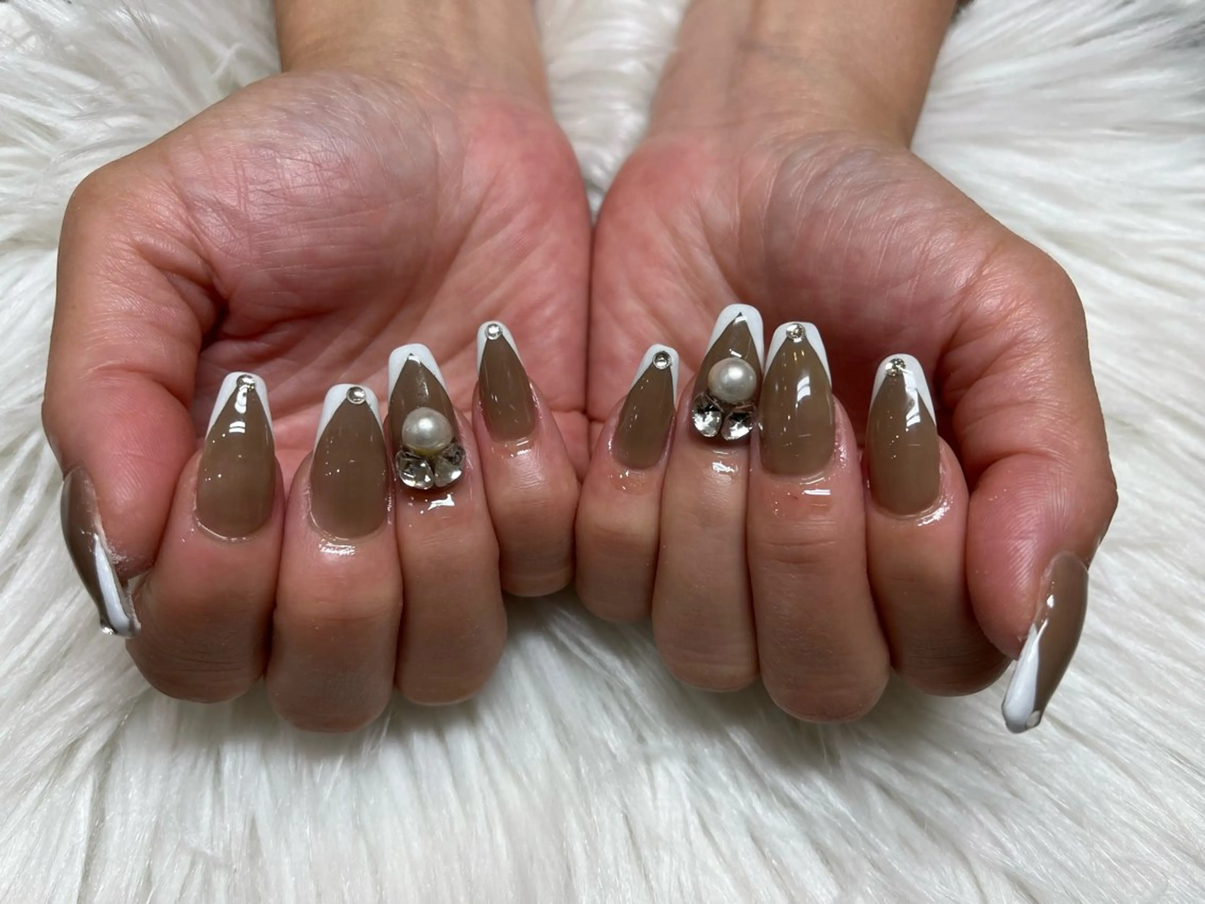 ネイル SOARE🤍 🤍のネイルデザイン