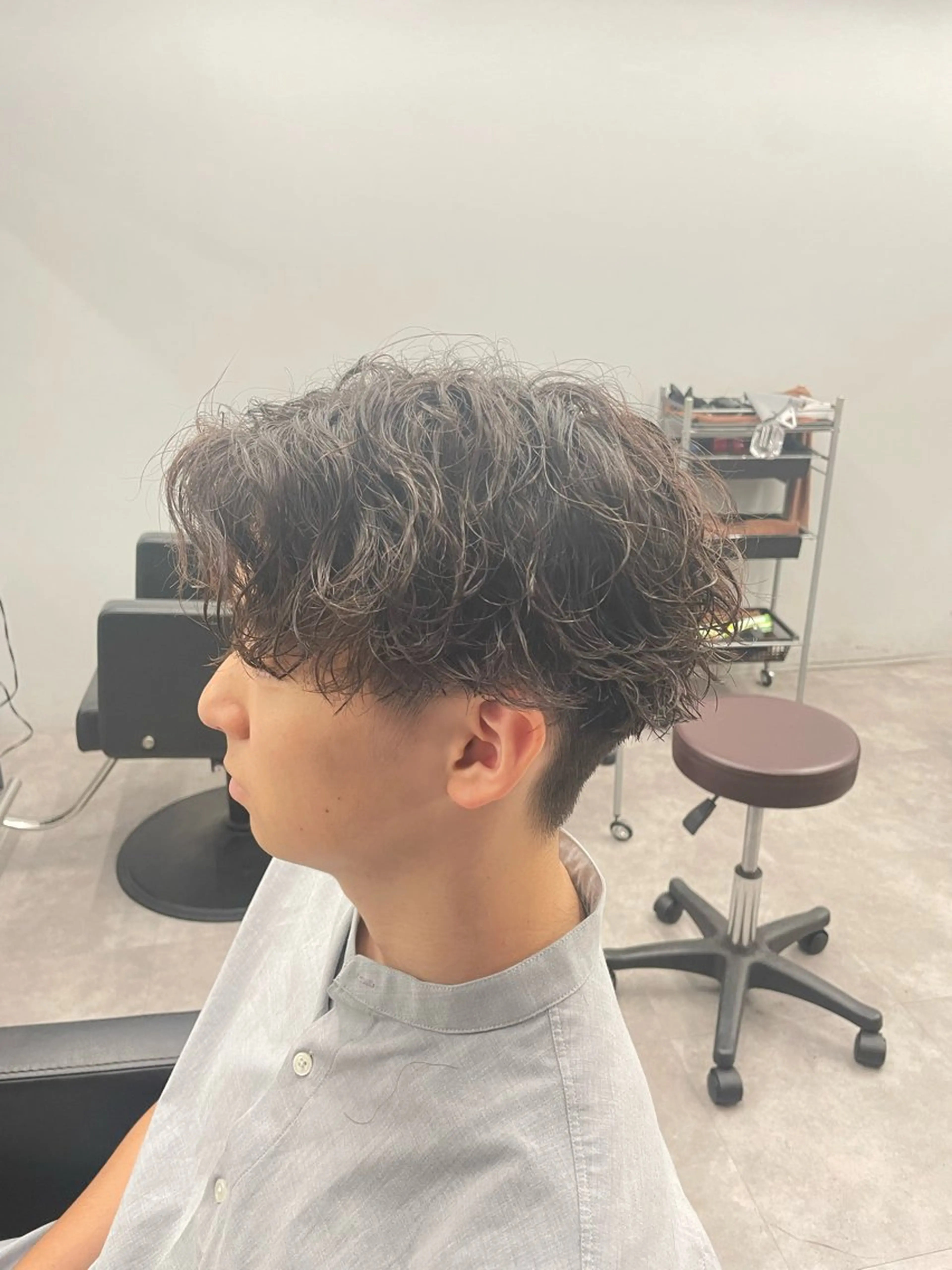 ショート パーマ メンズ カット パーマ 社会人向けパーマ 北千住No.1林和輝のヘアスタイル