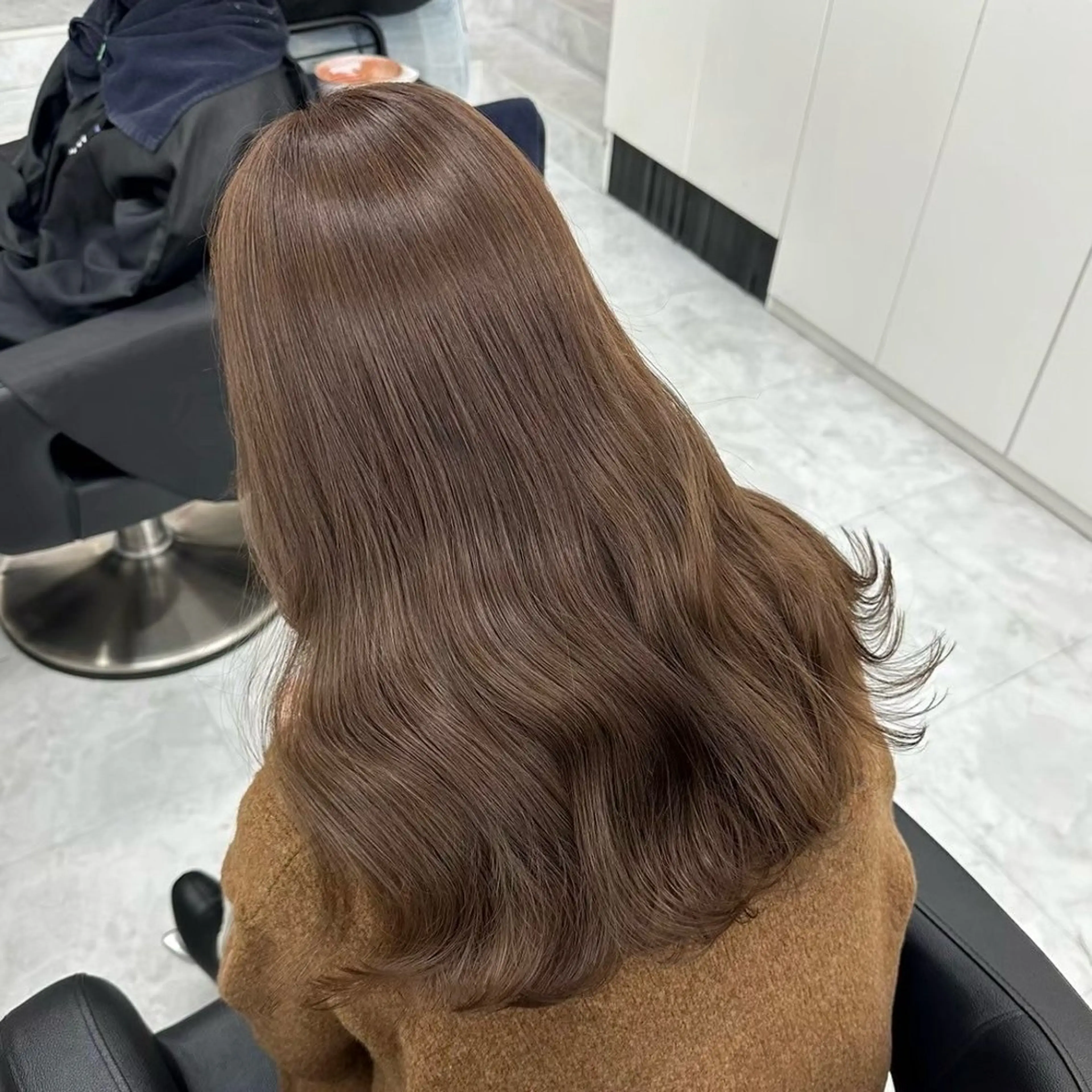 ロング カラー モテ髪💕ハイトーン ベージュ yuriaのヘアスタイル