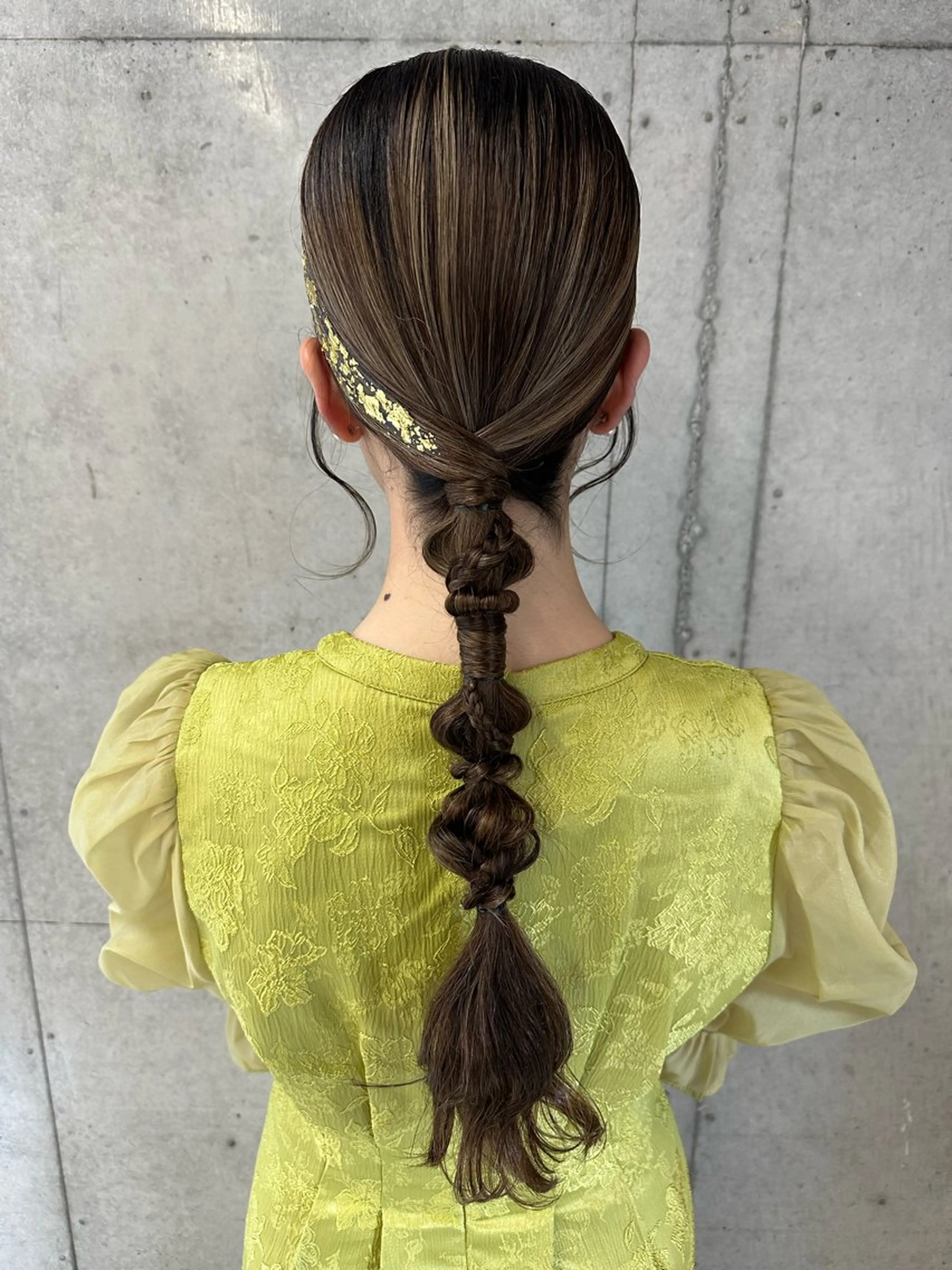 ロング ヘアアレンジ 女性に人気♪ はやしほのかのヘアスタイル