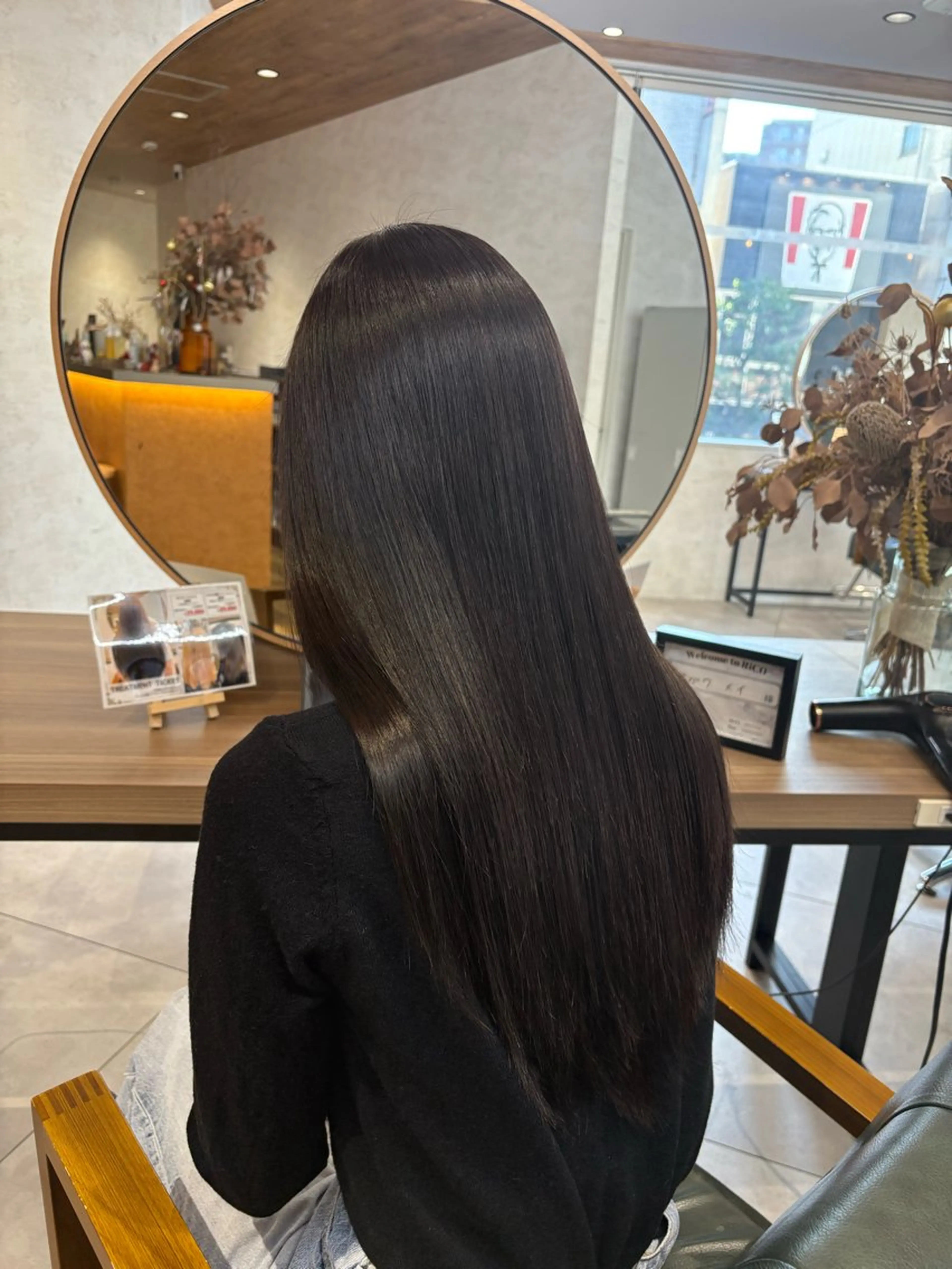 カラー 透明感カラー ヘアカラー 🧸艶ブリーチ/深み カラー🌺Noa🌺のヘアスタイル