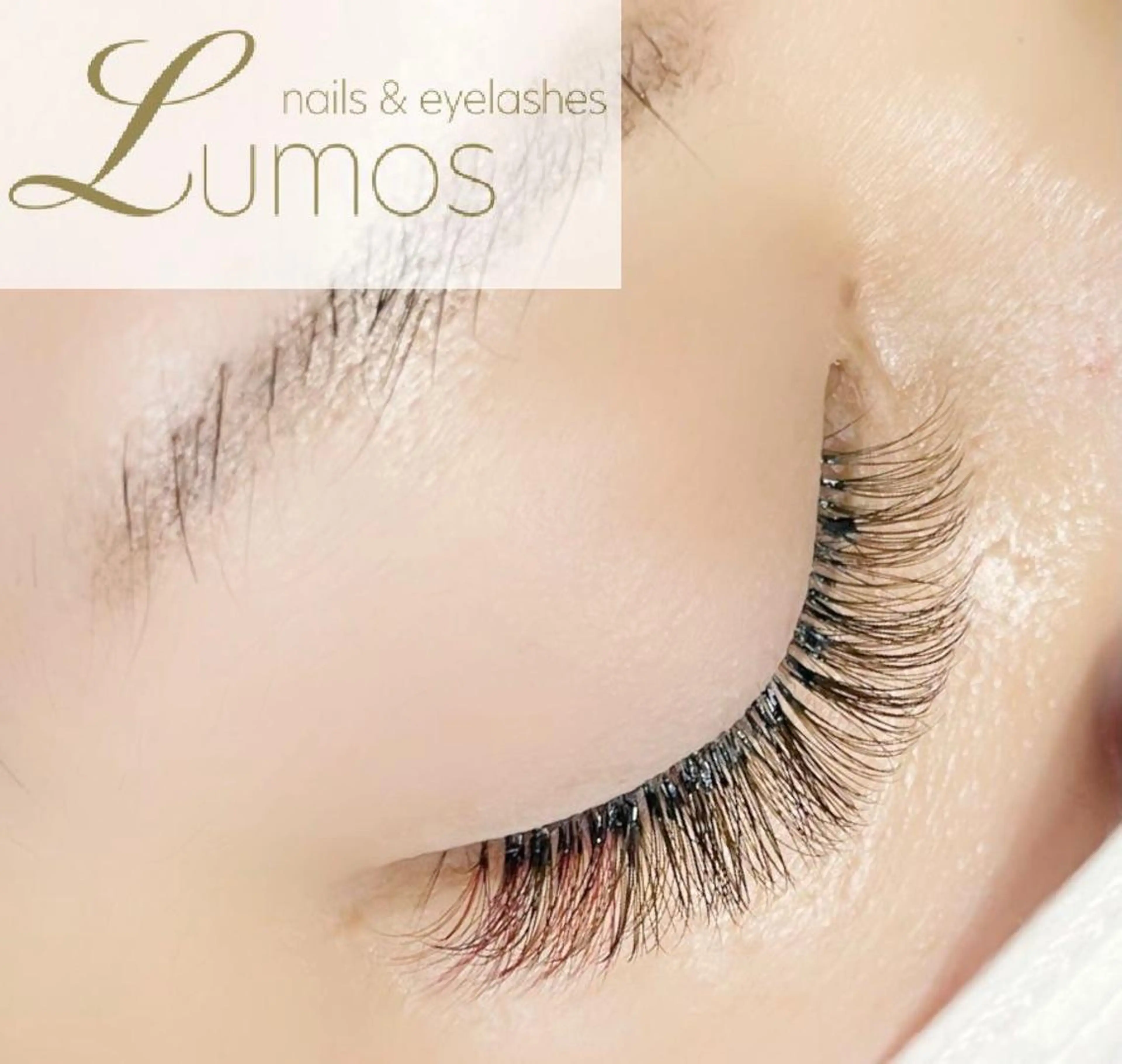 マツエク・マツパ ボリュームラッシュ マツエク Lumos nail&eyelash所属・Lumos Ayakaのマツエク・マツパデザイン