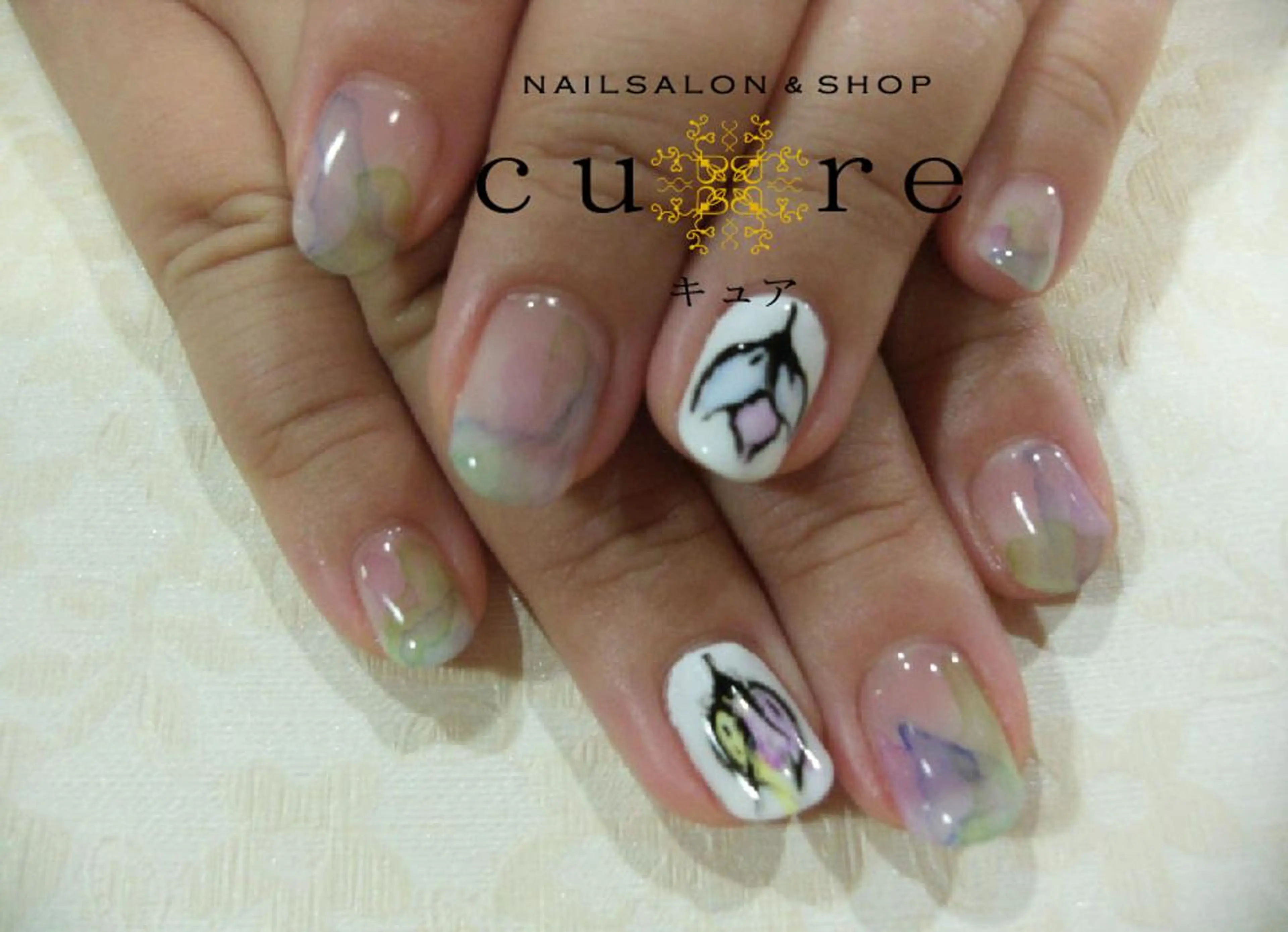 ミディアム ネイル アートネイル ネイルサロン Cureのネイルデザイン