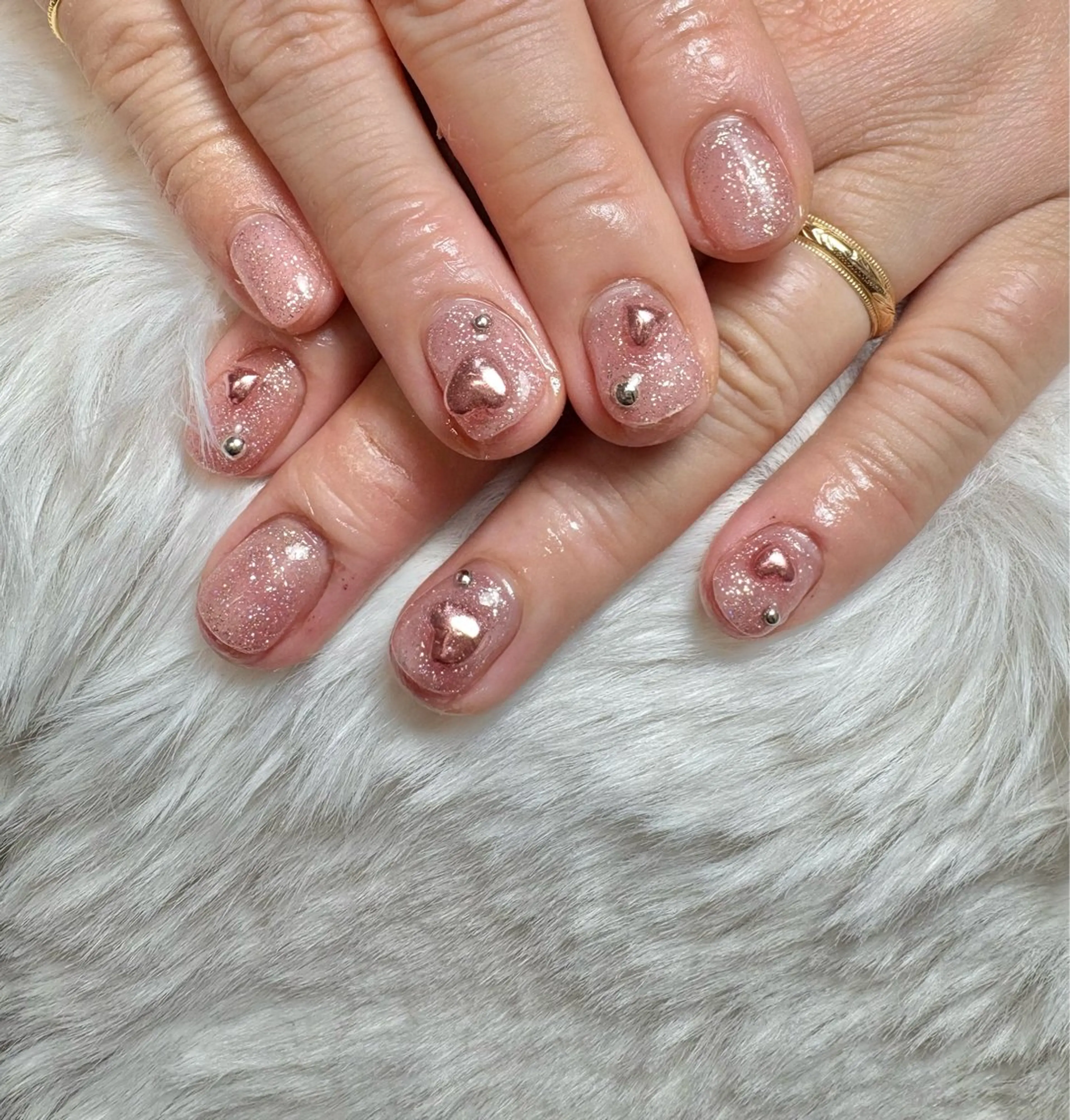 ネイル 黒須莉奈 IRYのネイルデザイン