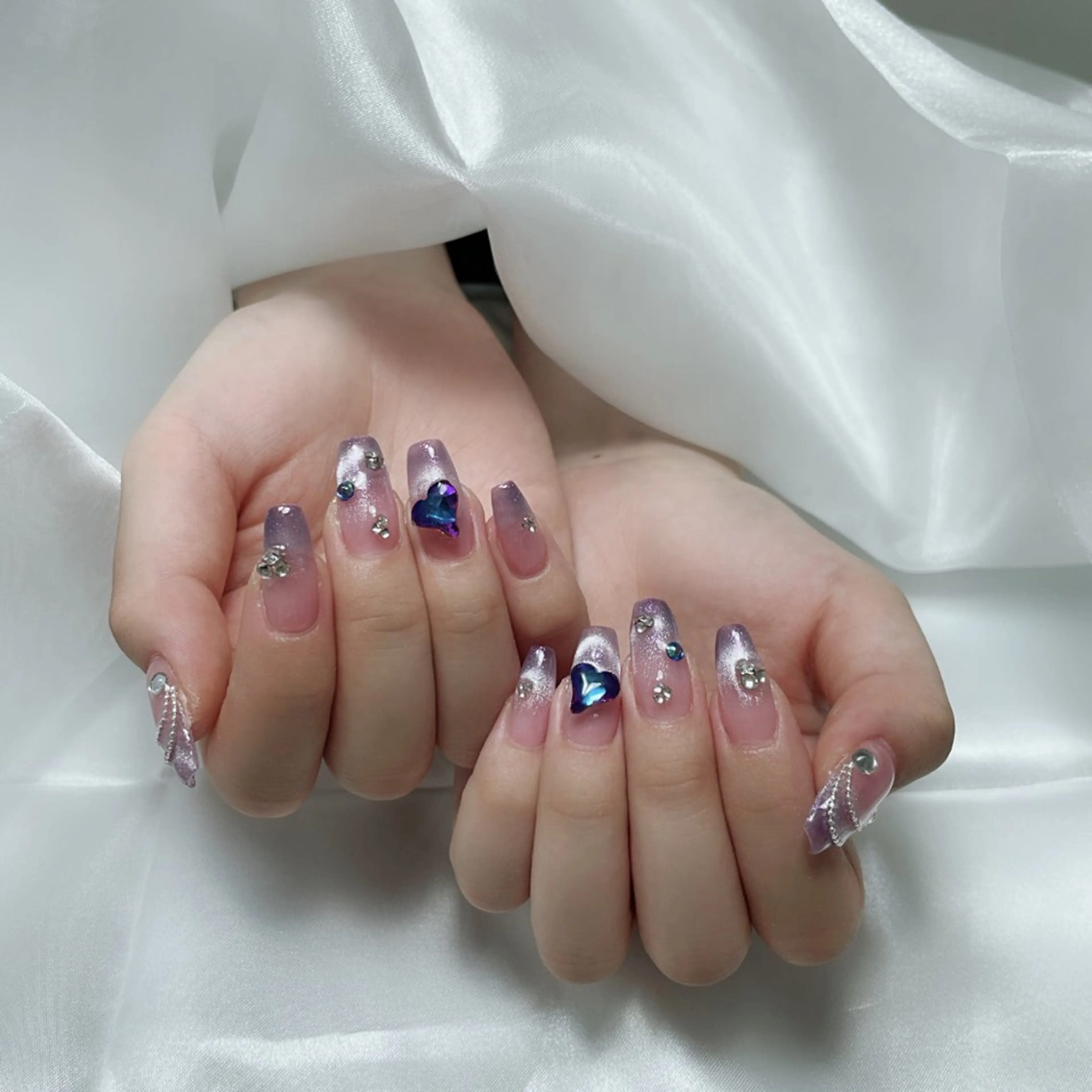 ネイル Amina nail salonのネイルデザイン