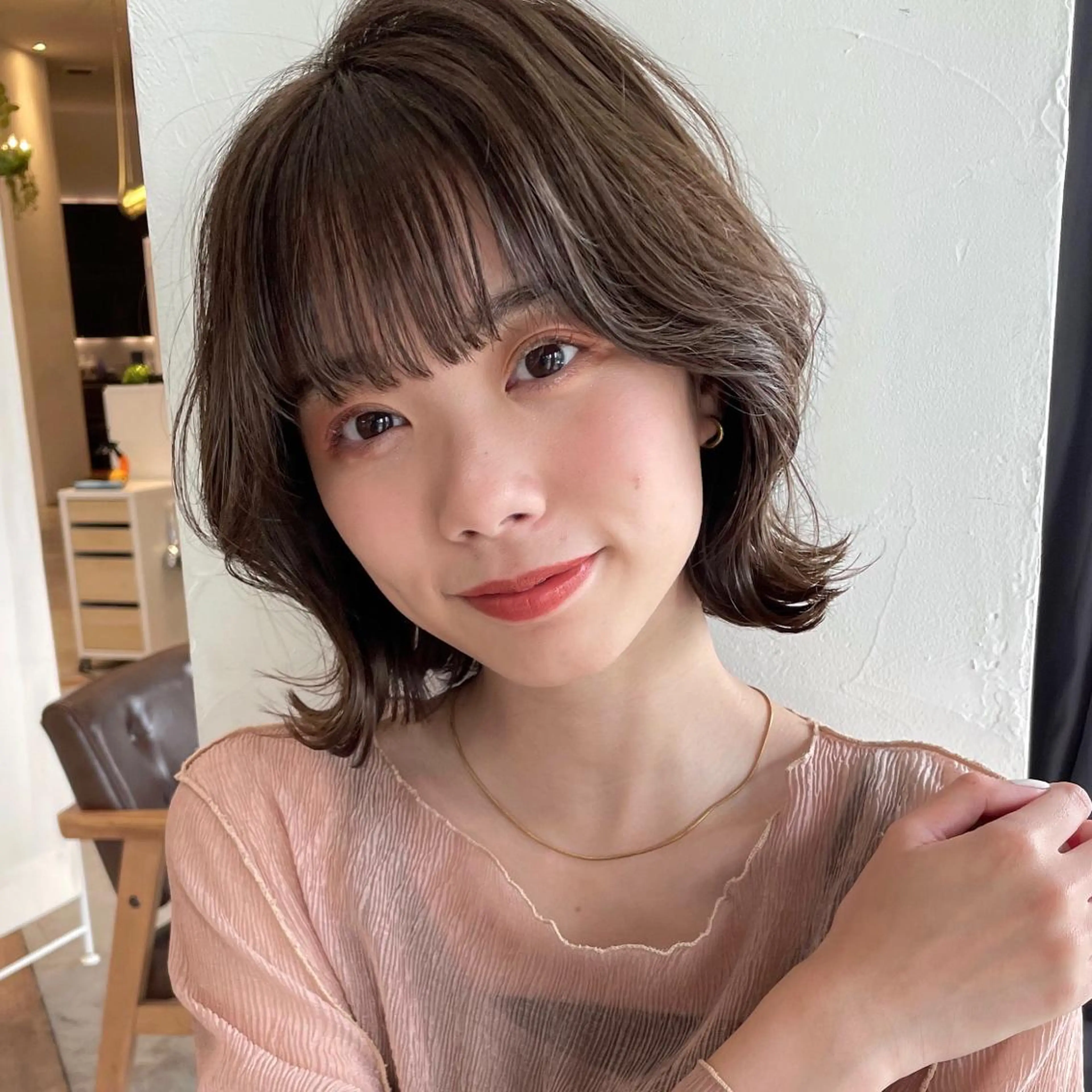 ミディアム カラー 透明感カラー グレージュ ボブ OAK 学芸大学所属・秋葉萌　透明感カラー /レイヤー/ボブ♡のヘアスタイル