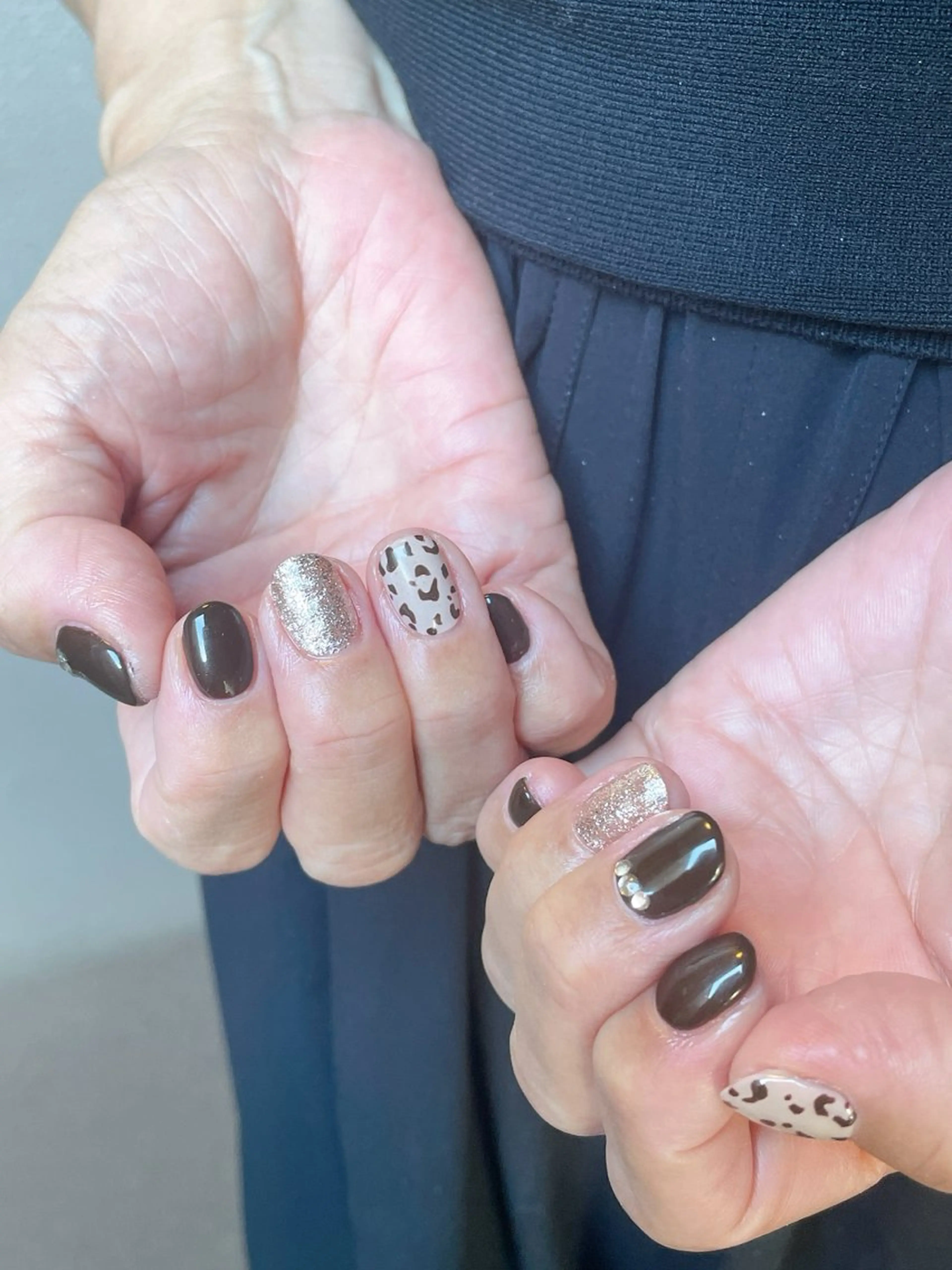 ネイル オーロラネイル フットネイル フレンチネイル ジェルネイル マグネットネイル Mogu nail 二子玉川のネイルデザイン