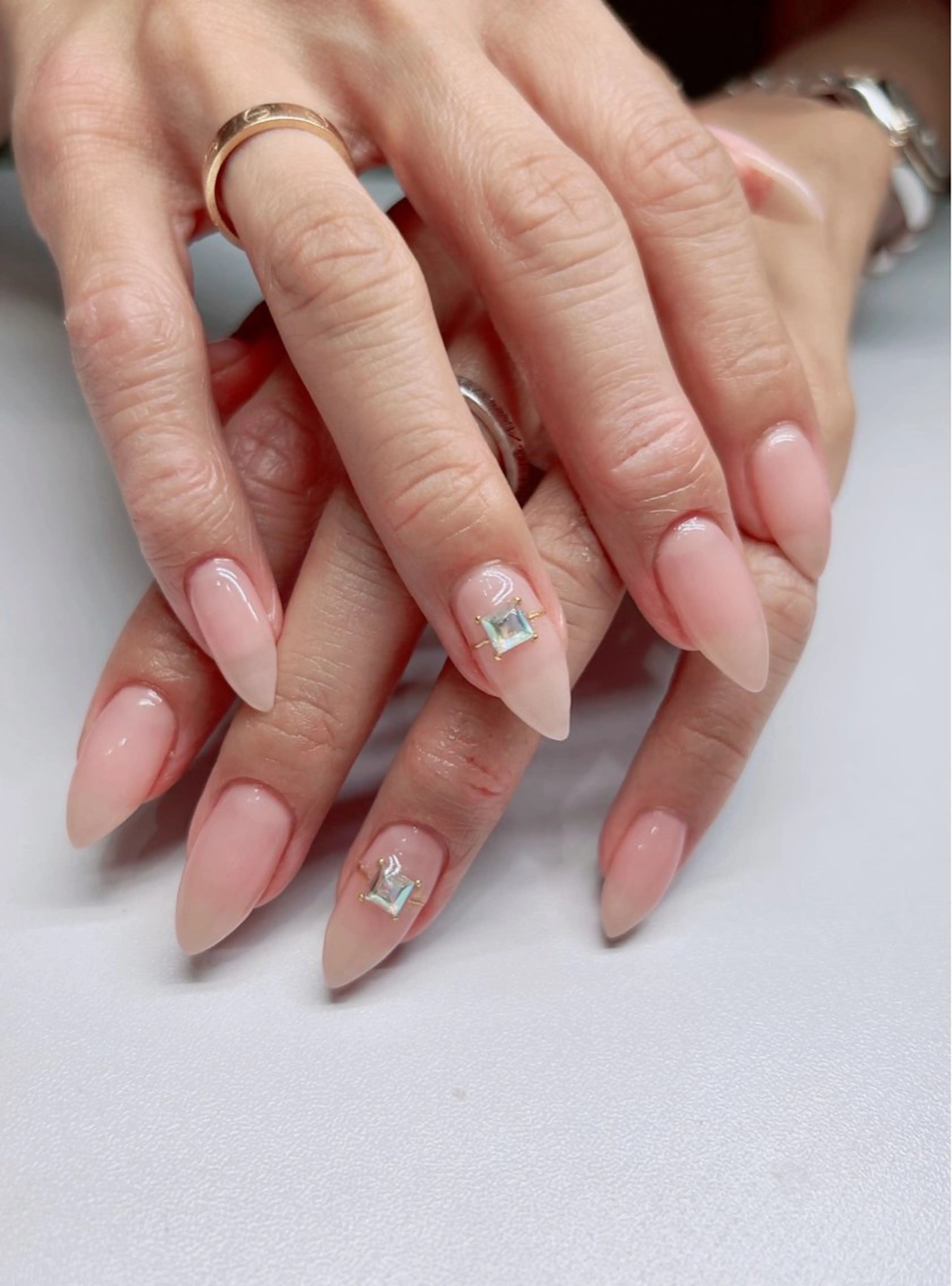 ネイル 透灯 TOUTOU所属・透灯 TOUTOU 🪄のネイルデザイン