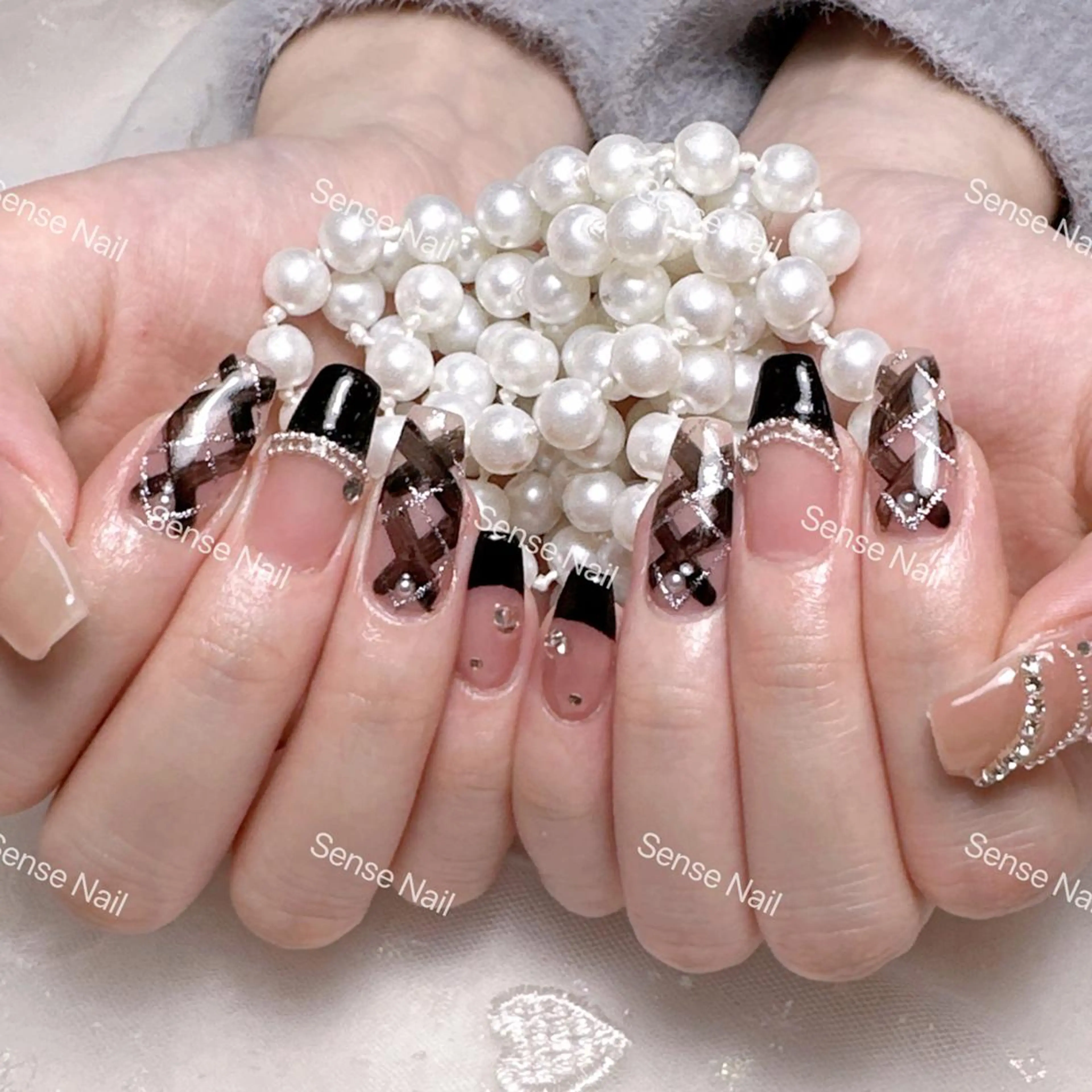 ネイル ハンドネイル ハンドケア Feinn Ink💕のネイルデザイン