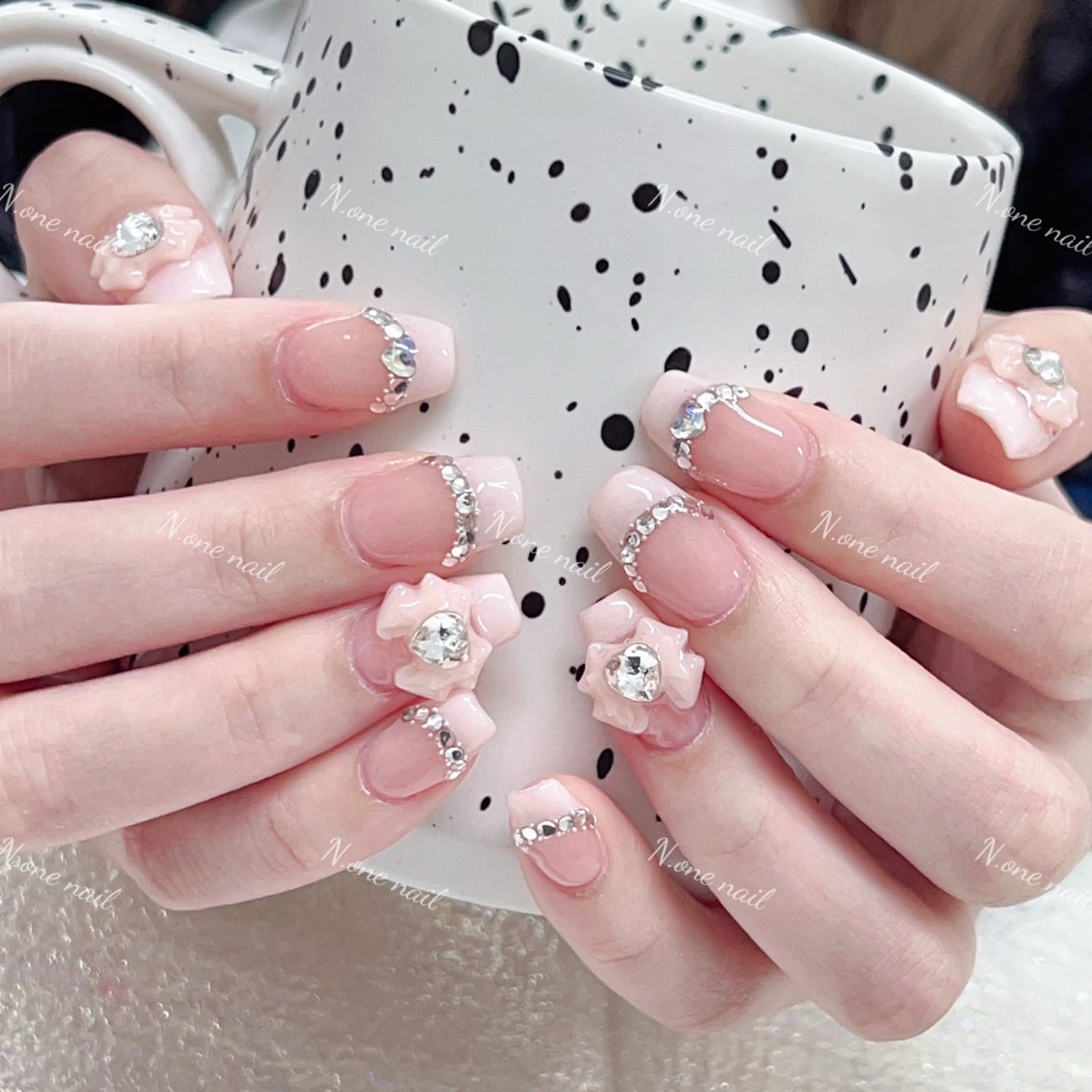 ネイル N.one mei🎀のネイルデザイン