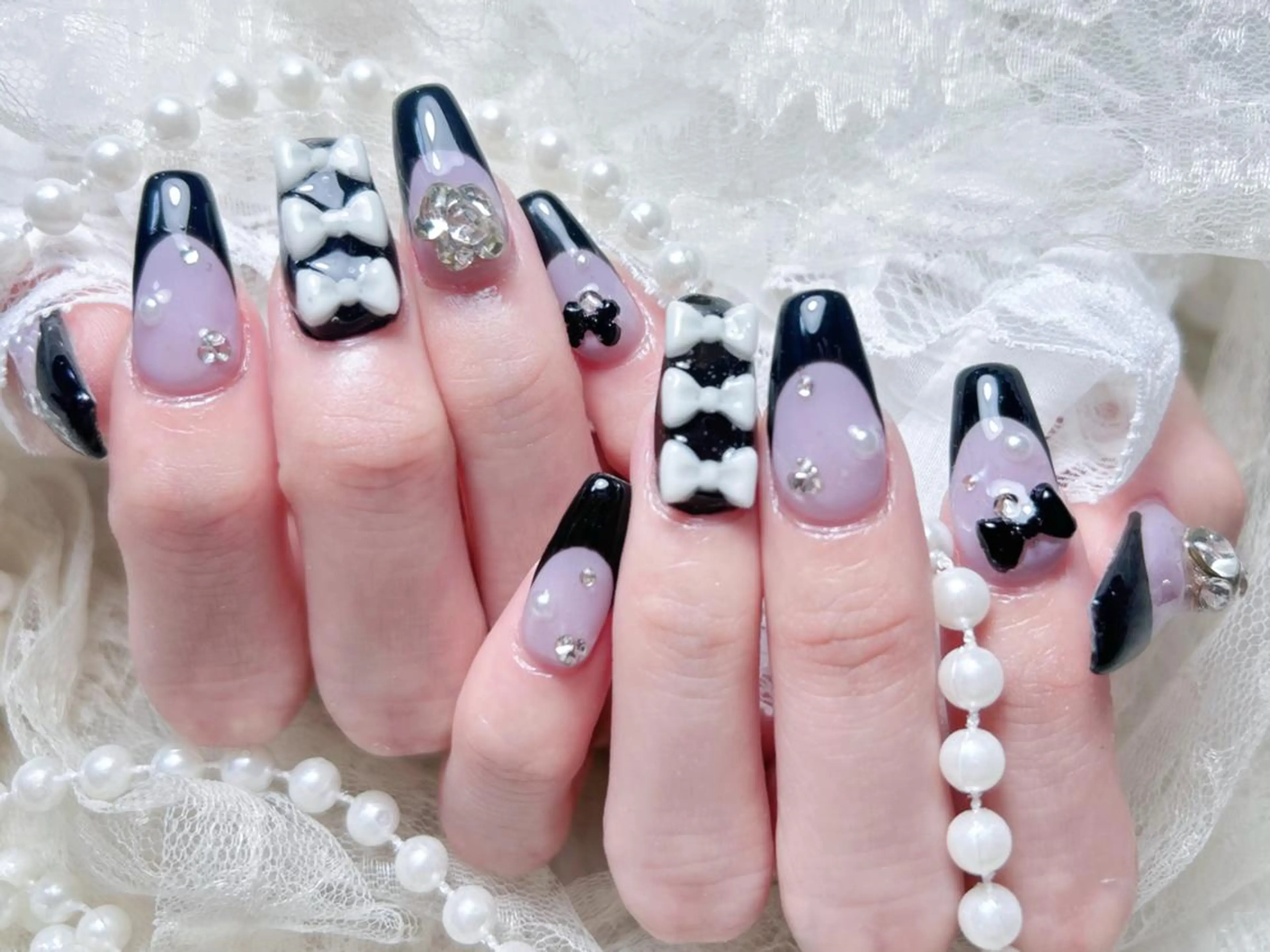 ネイル 🎀まゆ 🪽🐾のネイルデザイン