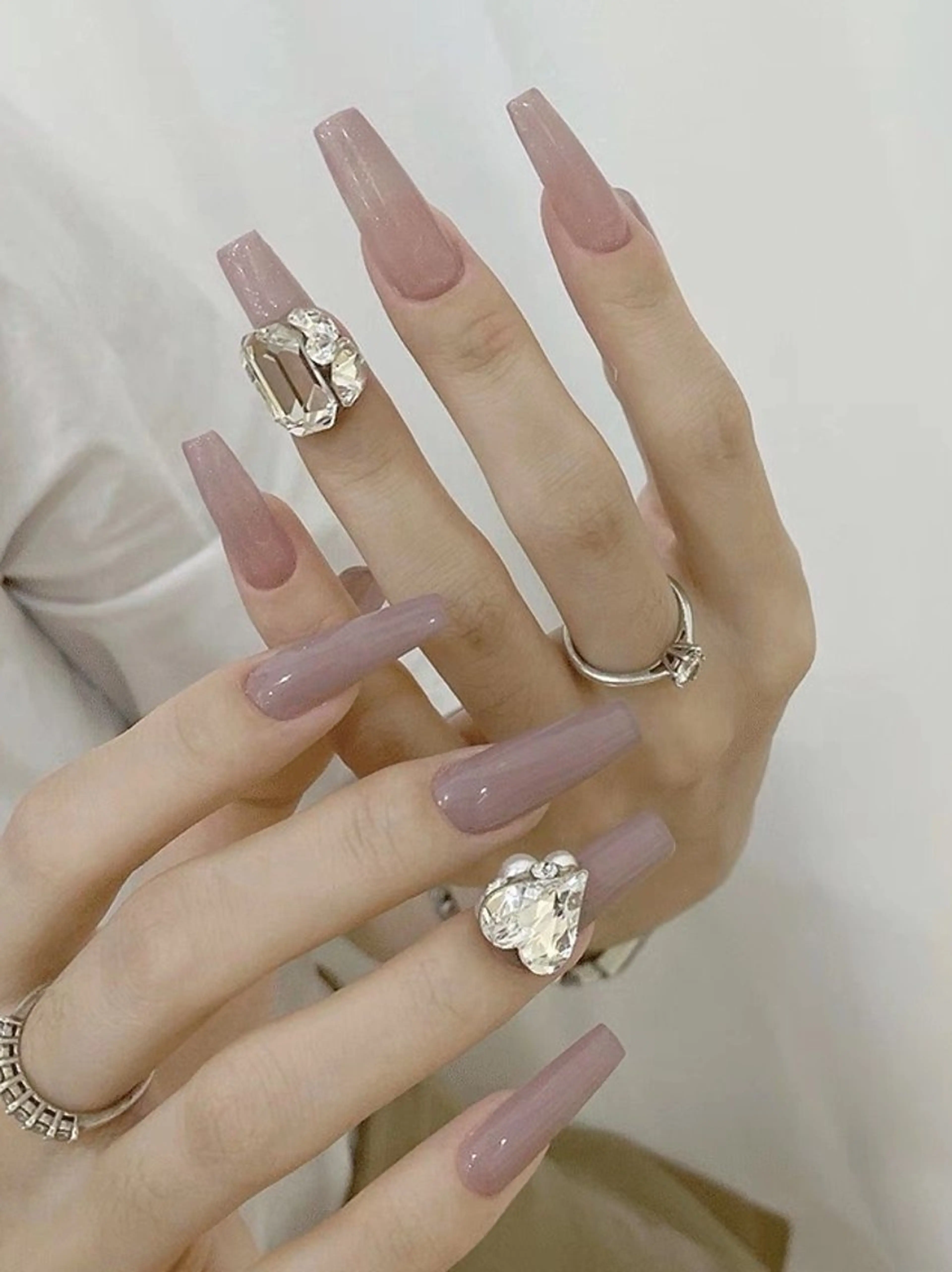 ネイル ネイリストゆか💅 長さだし、深爪矯正のネイルデザイン