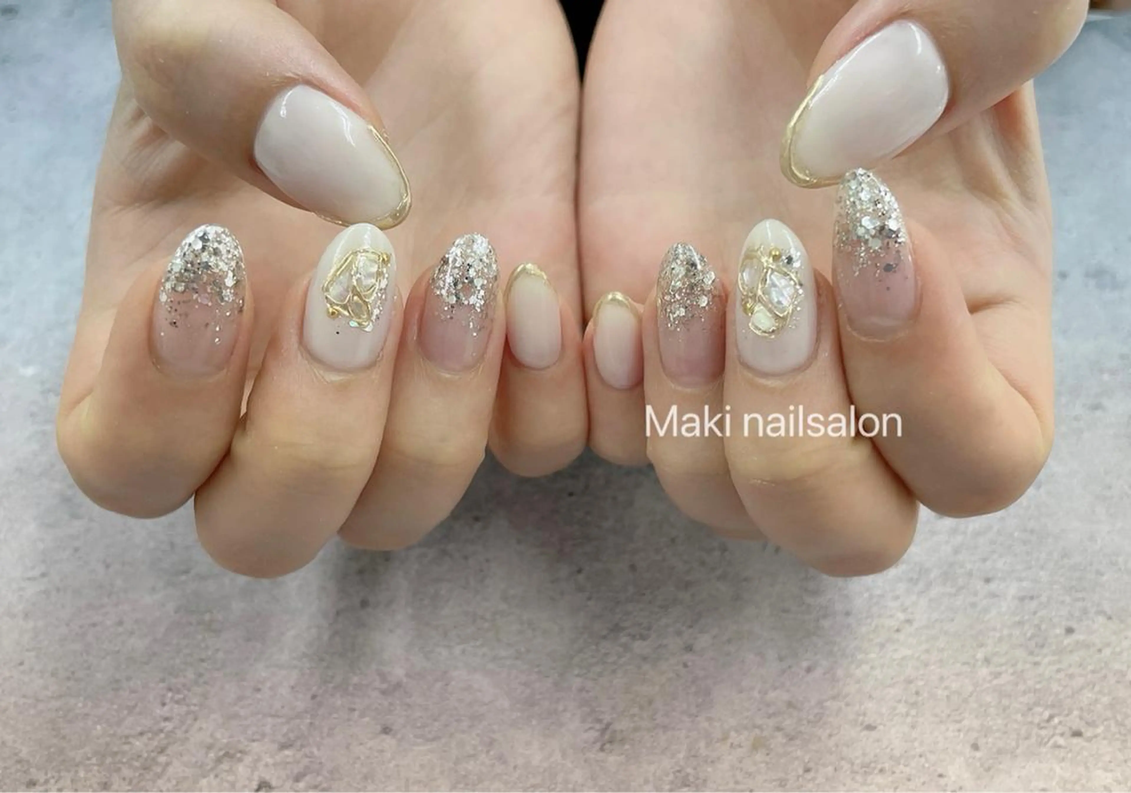 ネイル マキ ネイルサロンのネイルデザイン