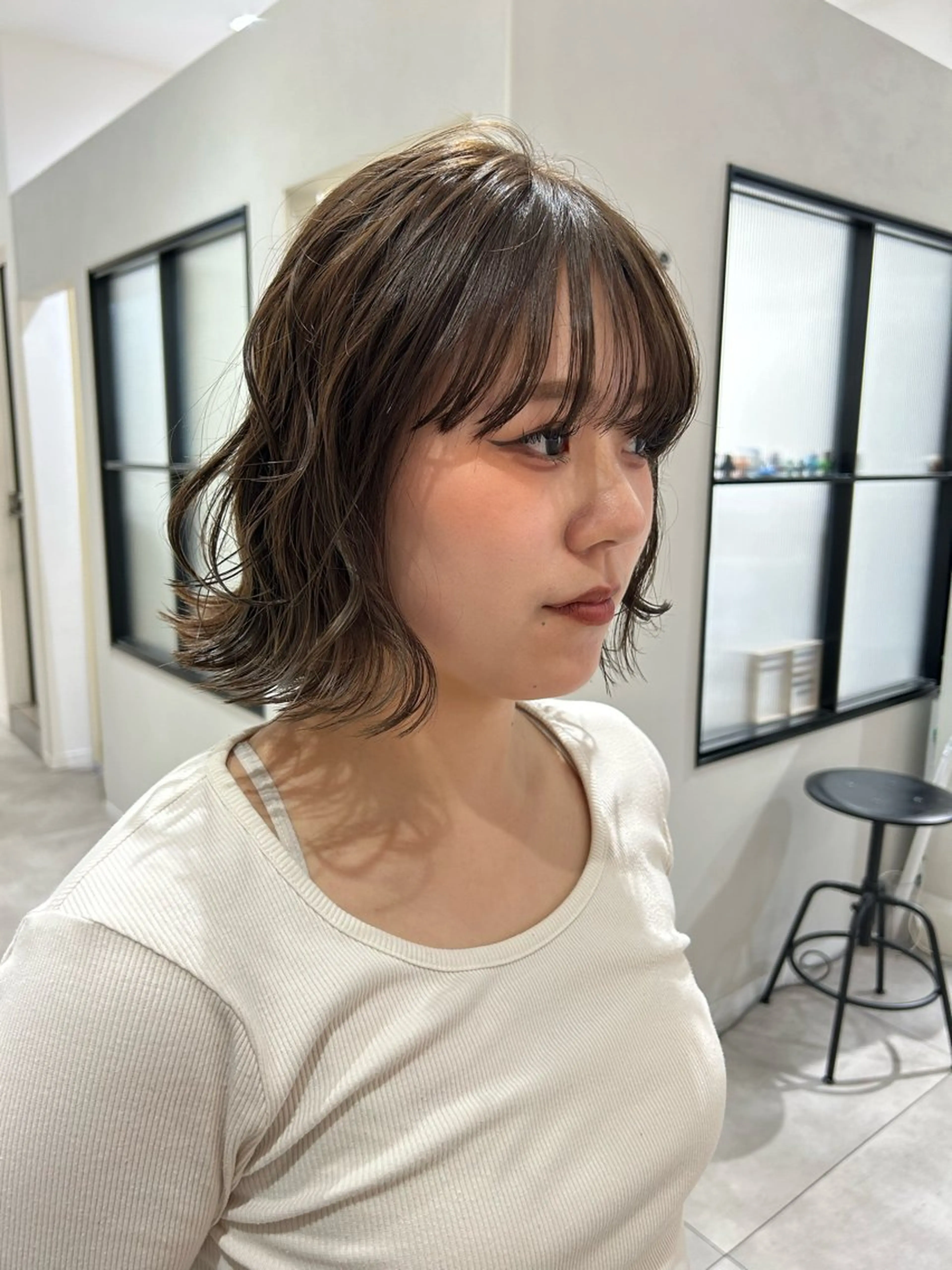 ミディアム カラー ベージュカラー ブリーチ 透明感カラー ブリーチなしカラー ヘアカラー オリーブベージュ/ ブリーチなし透明感のヘアスタイル