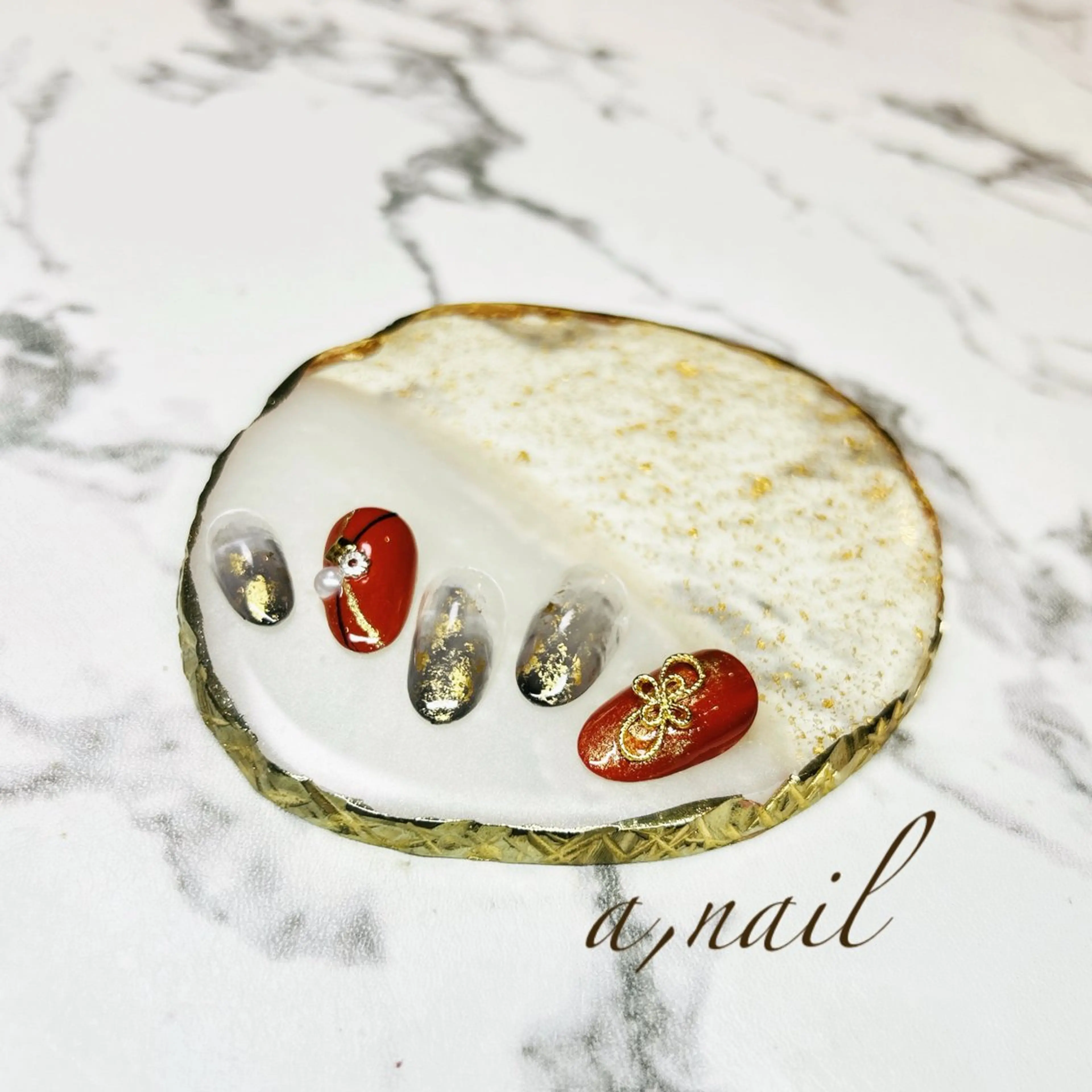 ネイル グラデーション キラキラネイル ハンドネイル ネイルサロン エーネイルのネイルデザイン