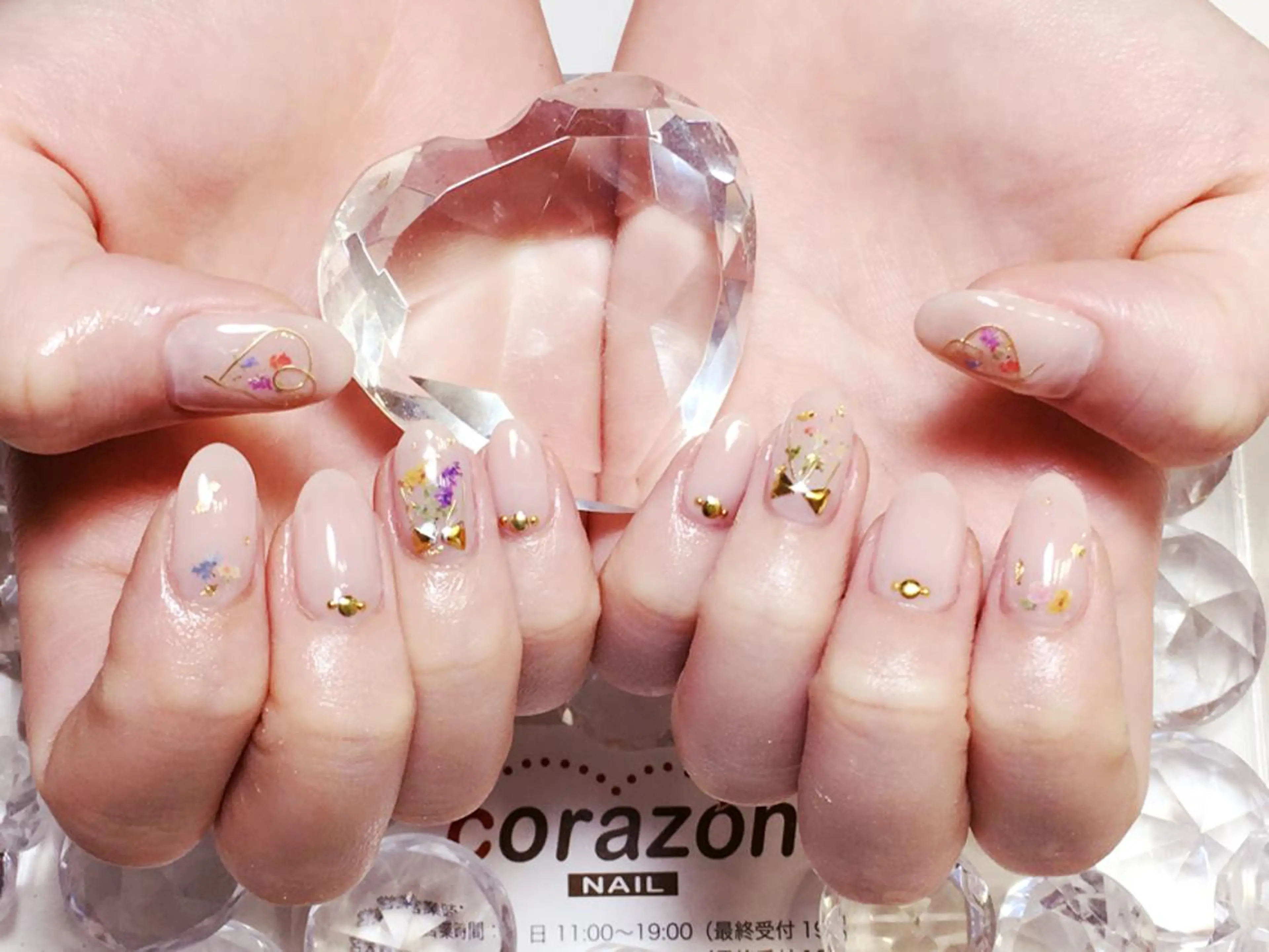 ネイル アートネイル ハート corazon所属・ネイリスト aicoのネイルデザイン