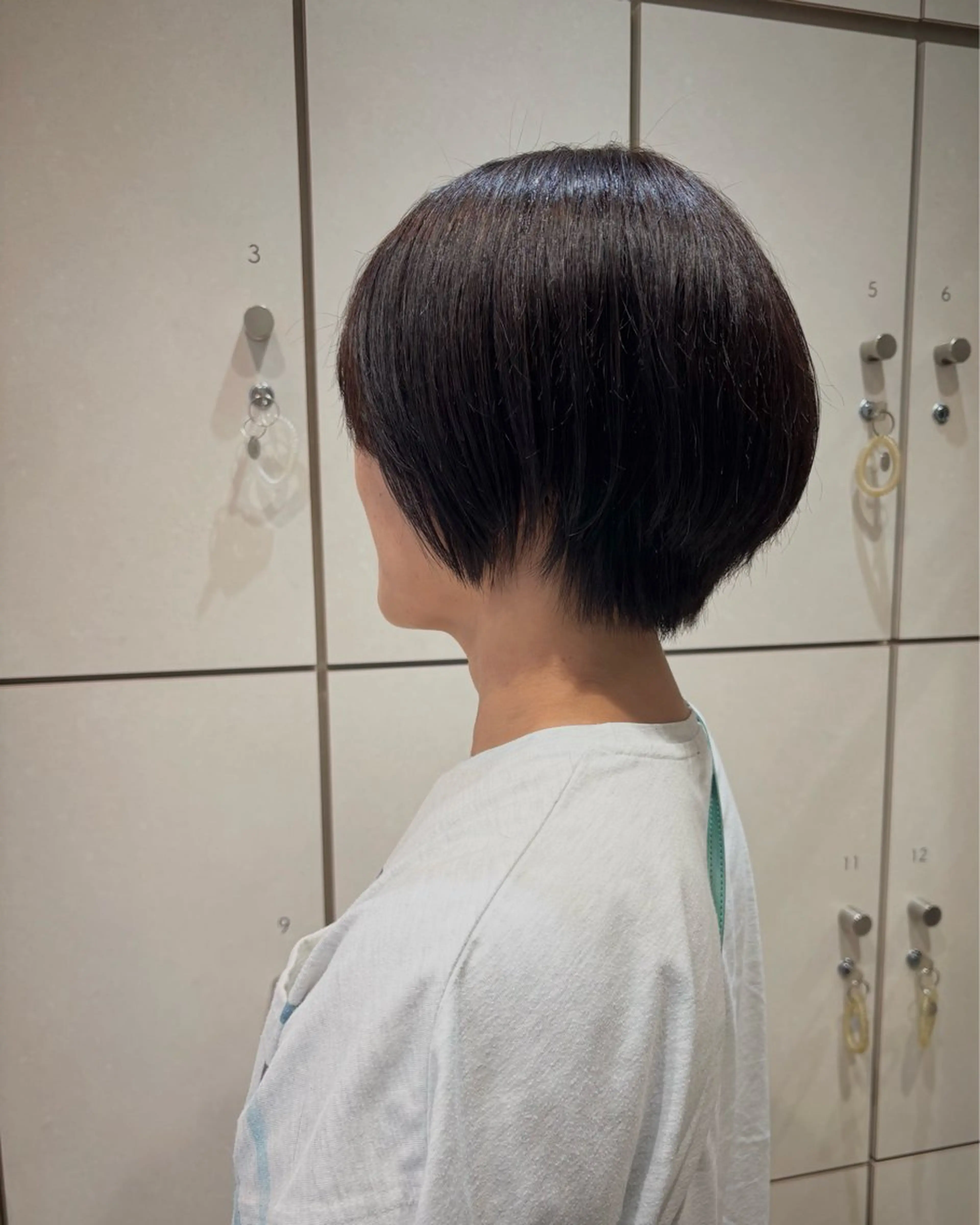 ショート カラー 顔周りカット 縮毛矯正 トリートメント ボブ/ショート/金田 夏葵のヘアスタイル