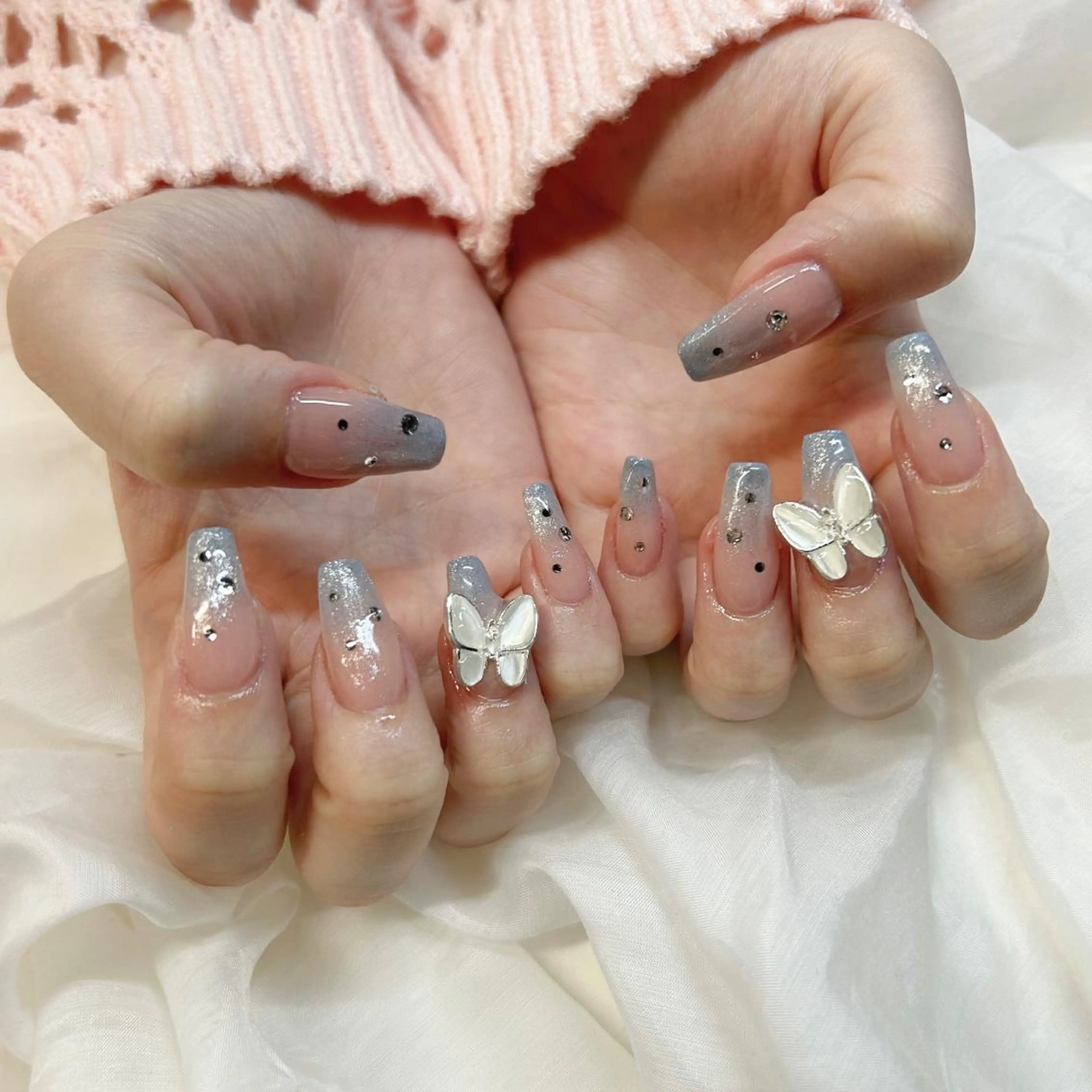 ネイル ブルー グラデーション マグネットネイル EMANON心斎橋店所属・大阪心斎橋ネイル/ hinataのネイルデザイン