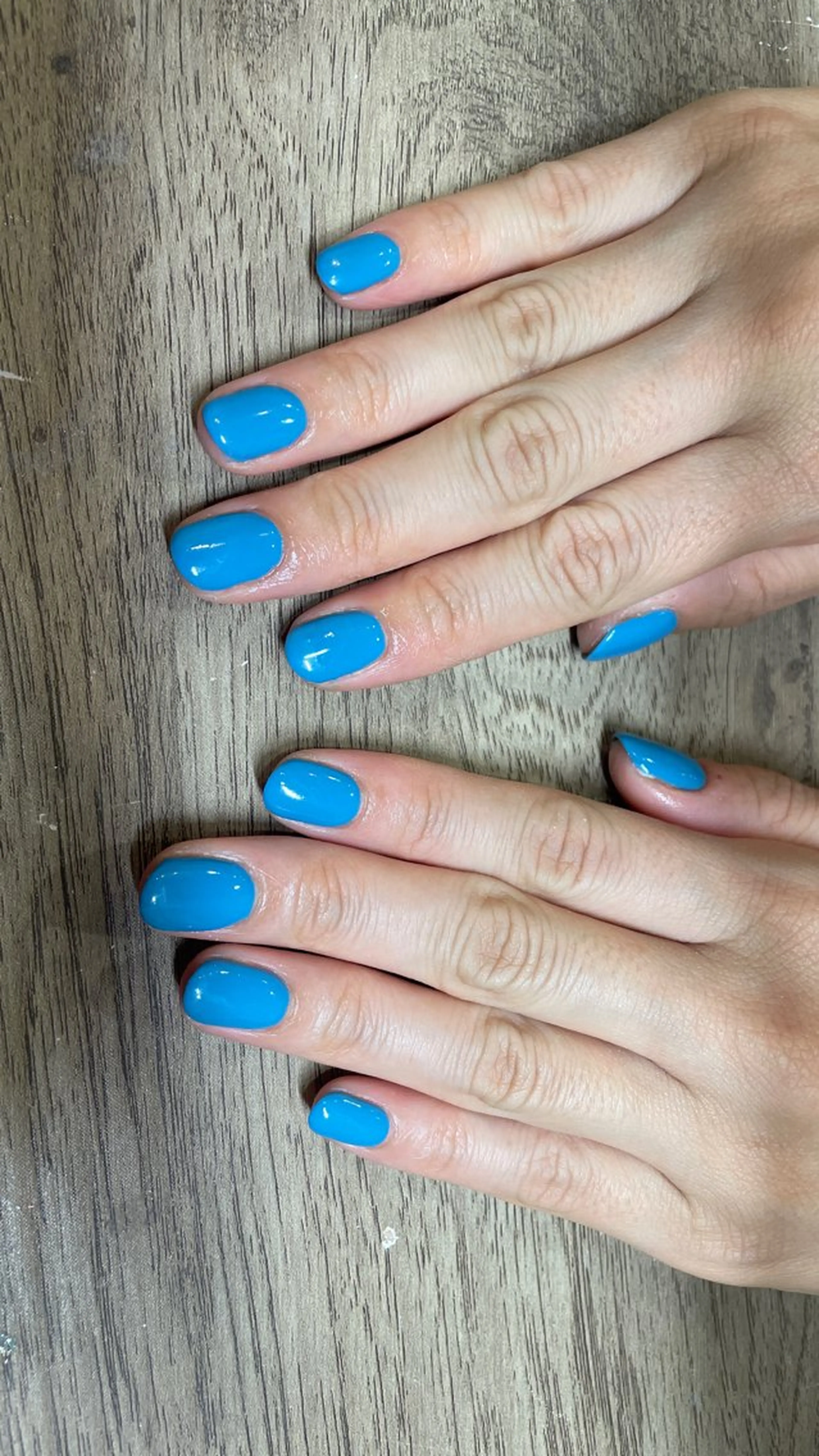 ネイル ネイルサロンエーナイン札幌麻生店所属・堀越 優のネイルデザイン