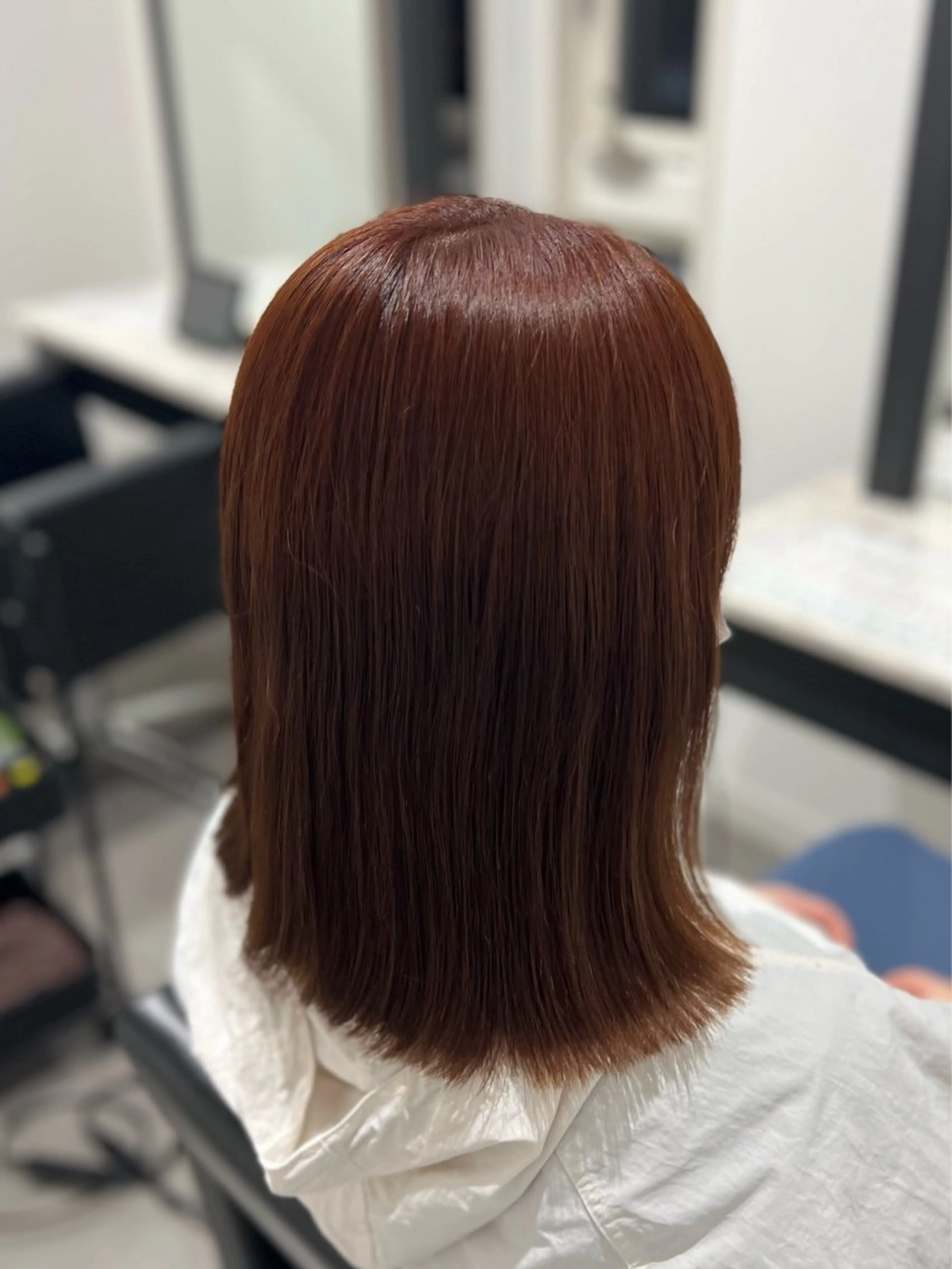 ミディアム カラー ブラウンカラー オレンジ オレンジブラウン カット Dia ‎ アキヨシ ミユのヘアスタイル