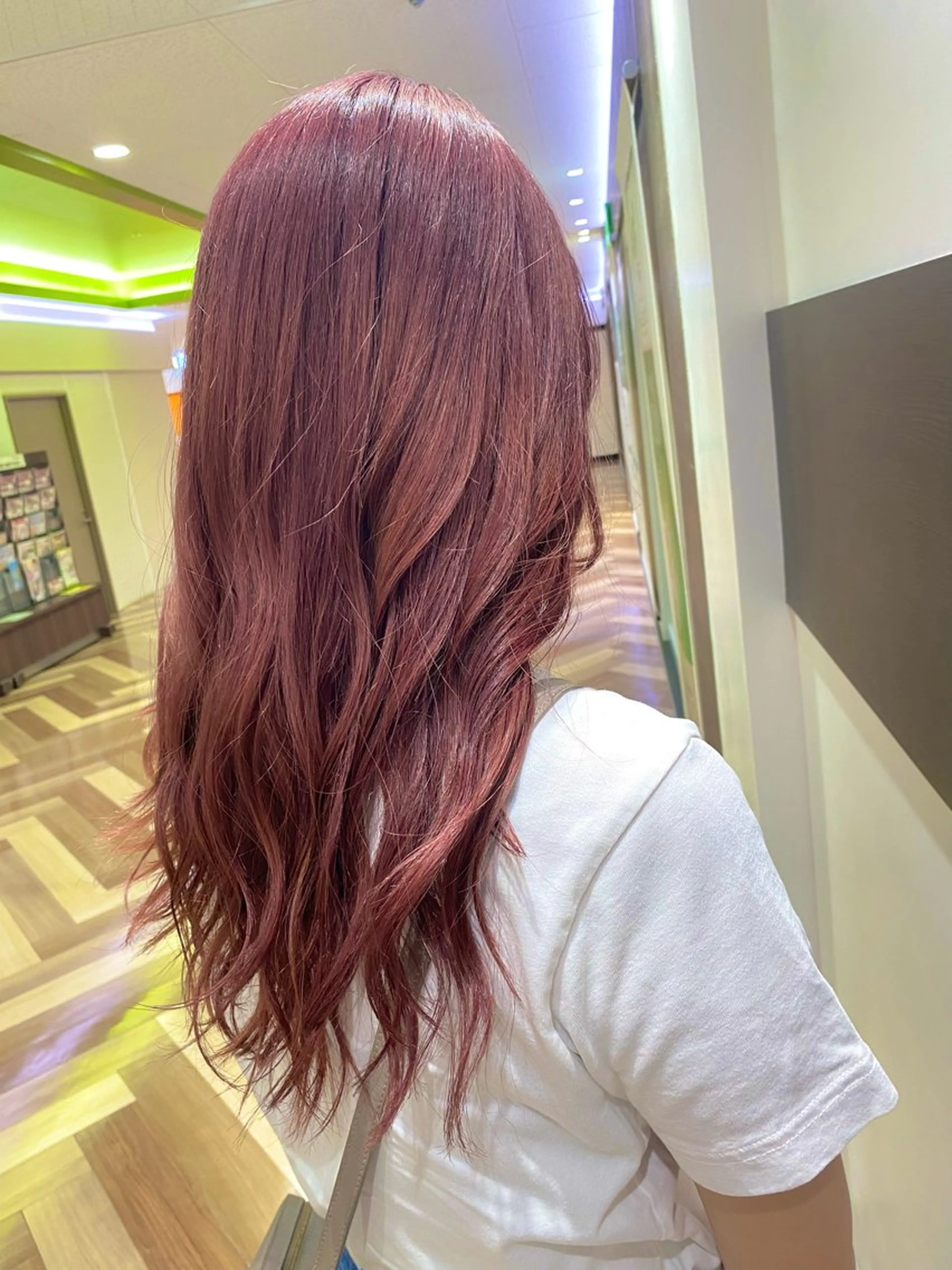 ロング カラー ベージュカラー ピンクカラー ピンクベージュ 暖色系カラー まおのヘアスタイル