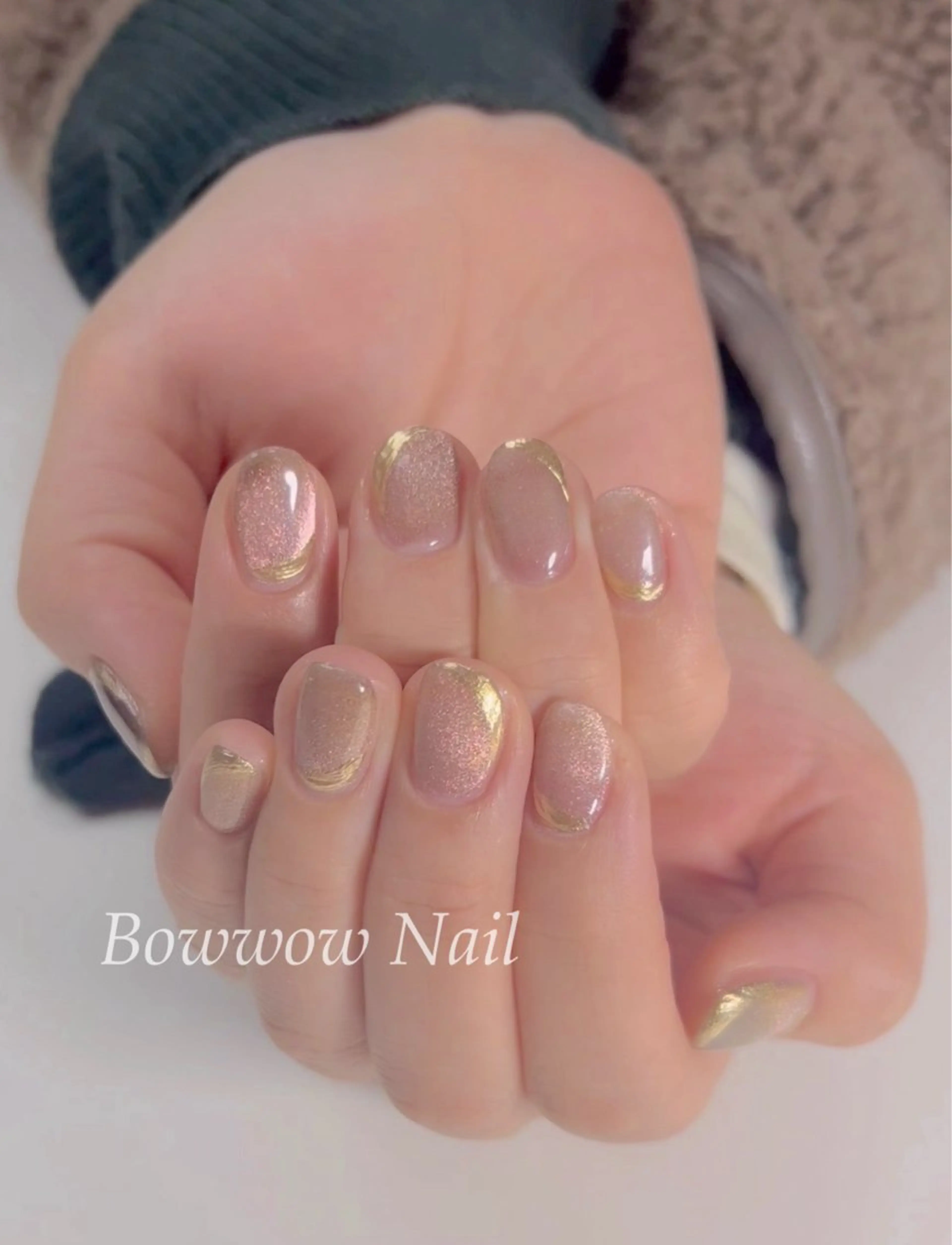 ネイル 韓国ネイル マグネットネイル ミラーネイル Bow wow Nail さや🧸のネイルデザイン