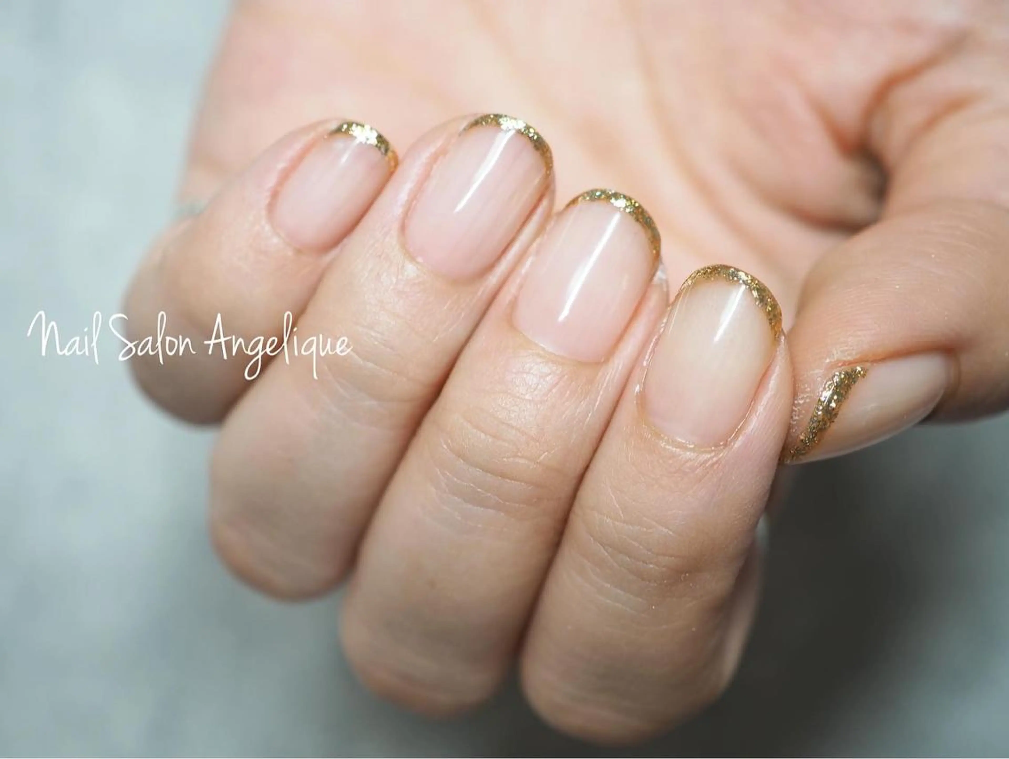 ショート ネイル フレンチネイル キラキラネイル ハンドネイル Nailist Rumiのネイルデザイン