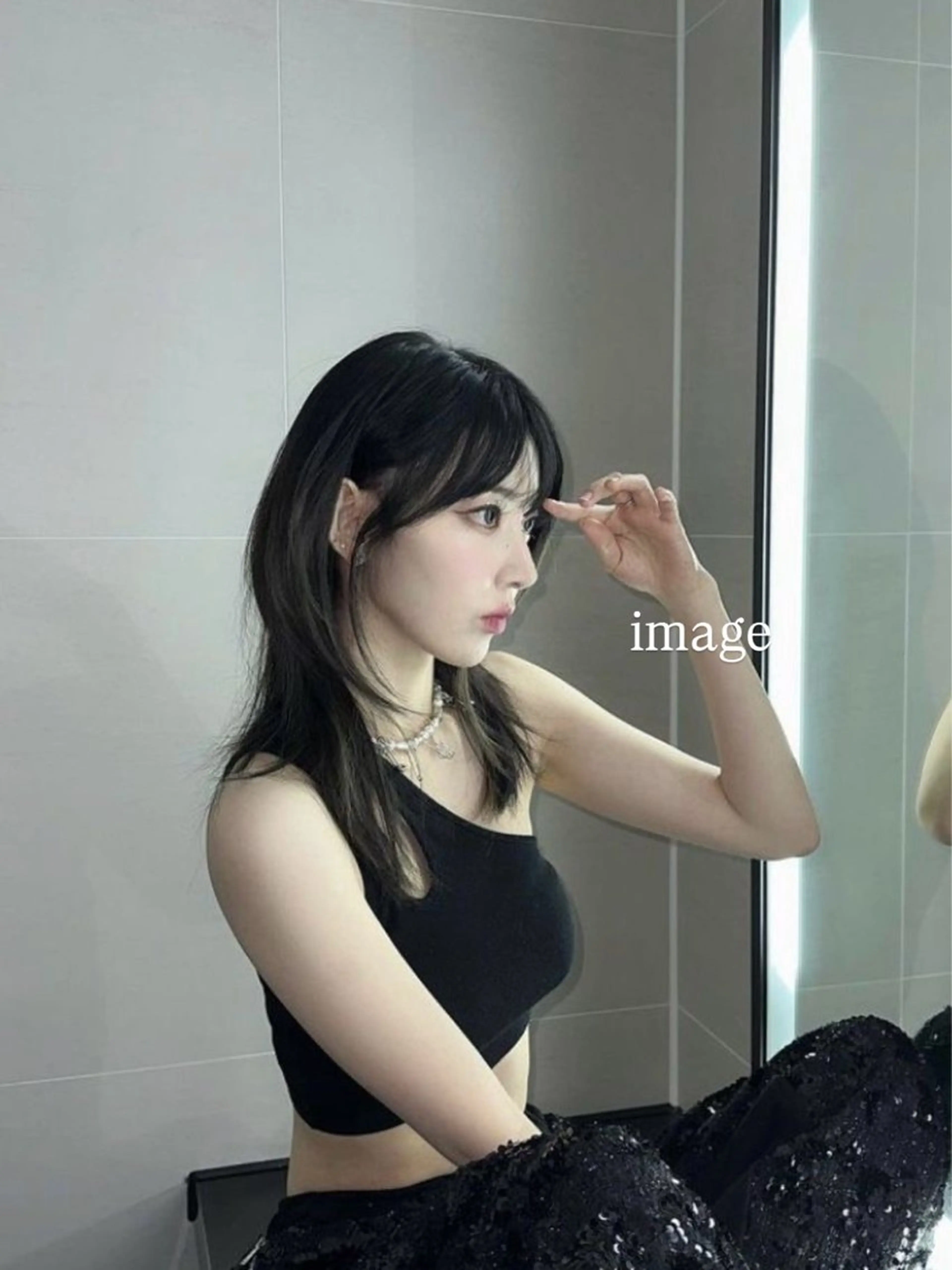 ミディアム ハッシュカット はやしだ あおいのヘアスタイル