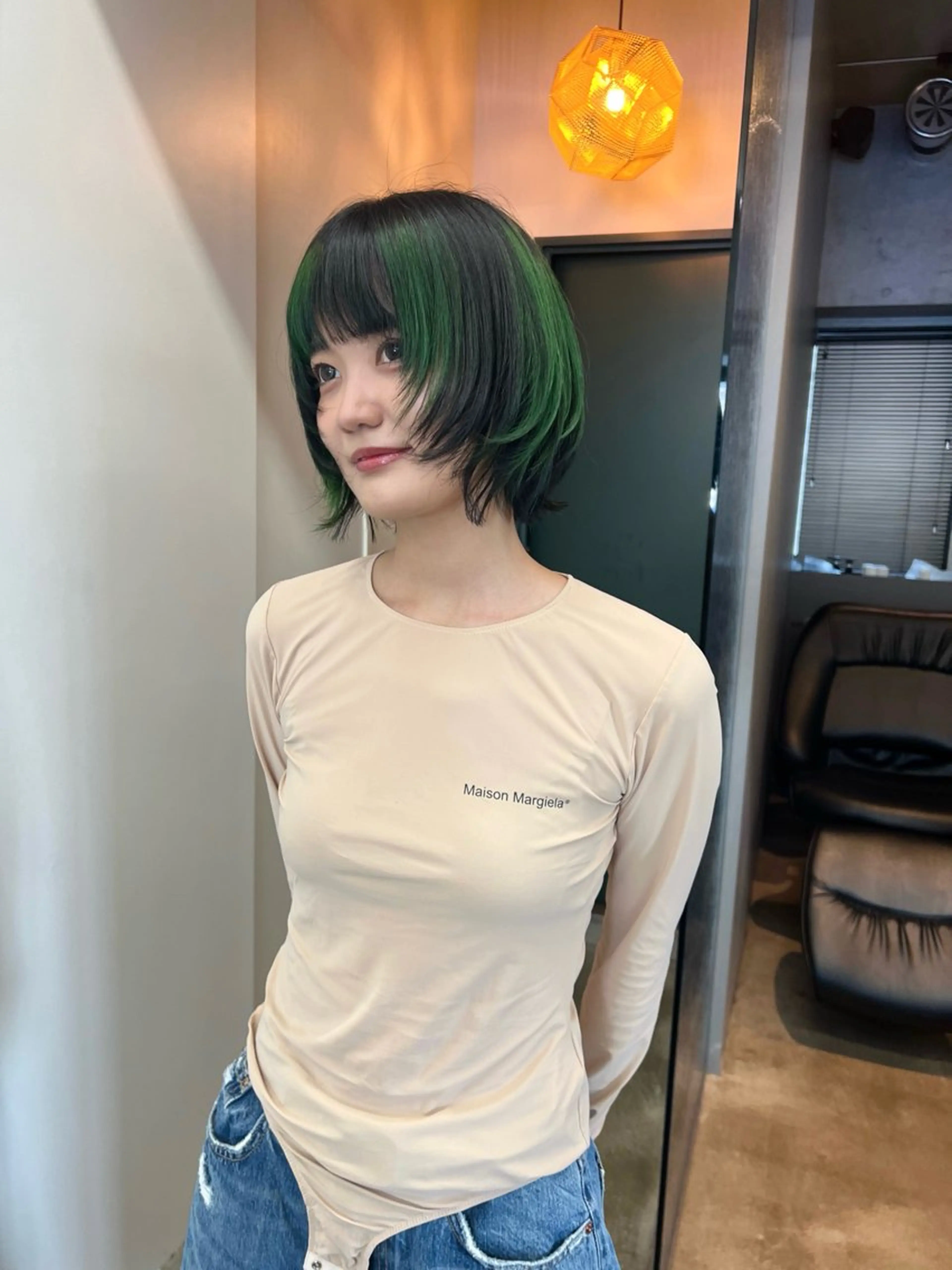 ミディアム カラー カット ヘアカラー ハイトーンカラー/ さらさのヘアスタイル