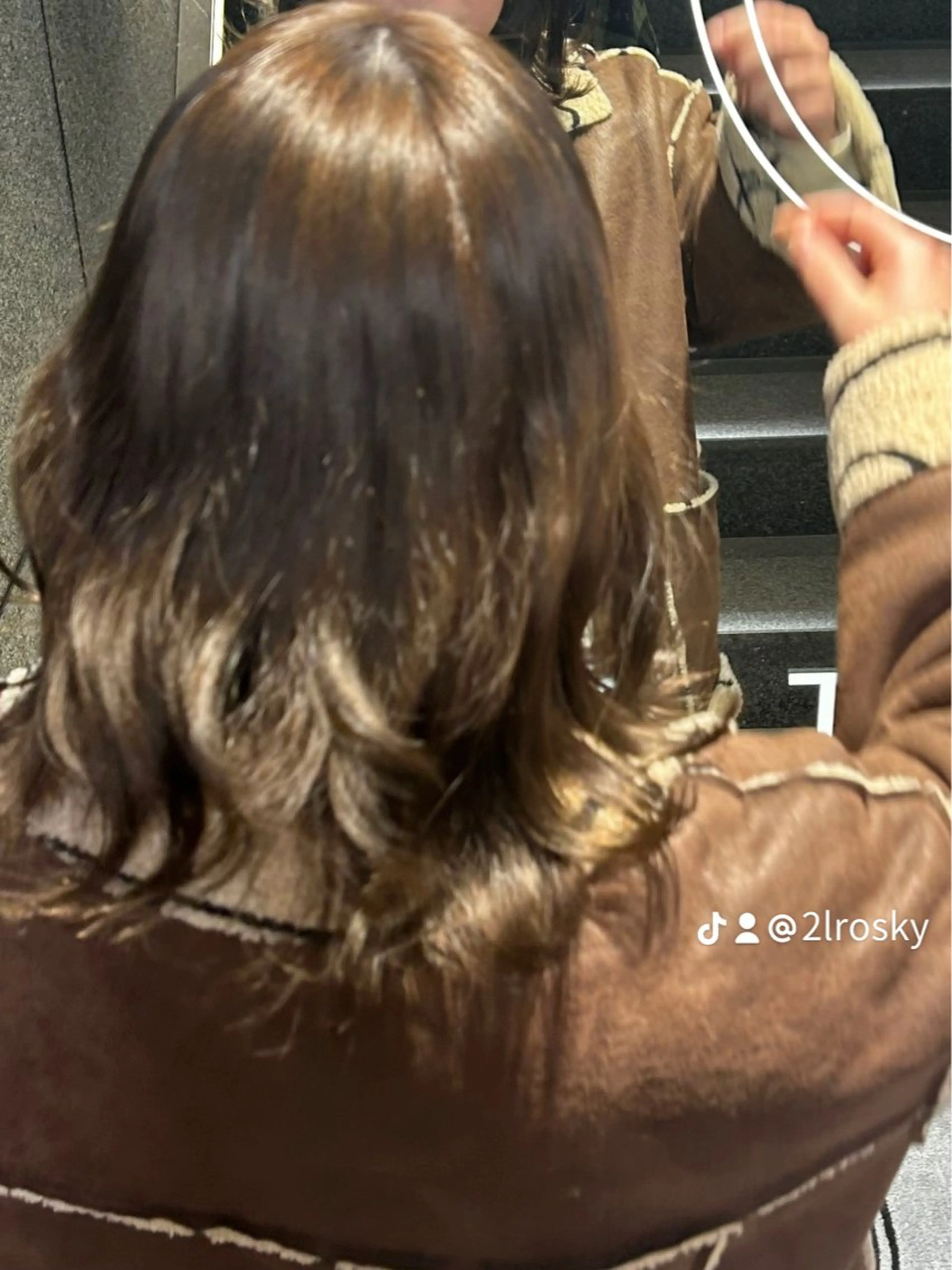 カラー ꪆৎ平行アーチ ྀི ワカナの眉毛・アイブロウイメージ