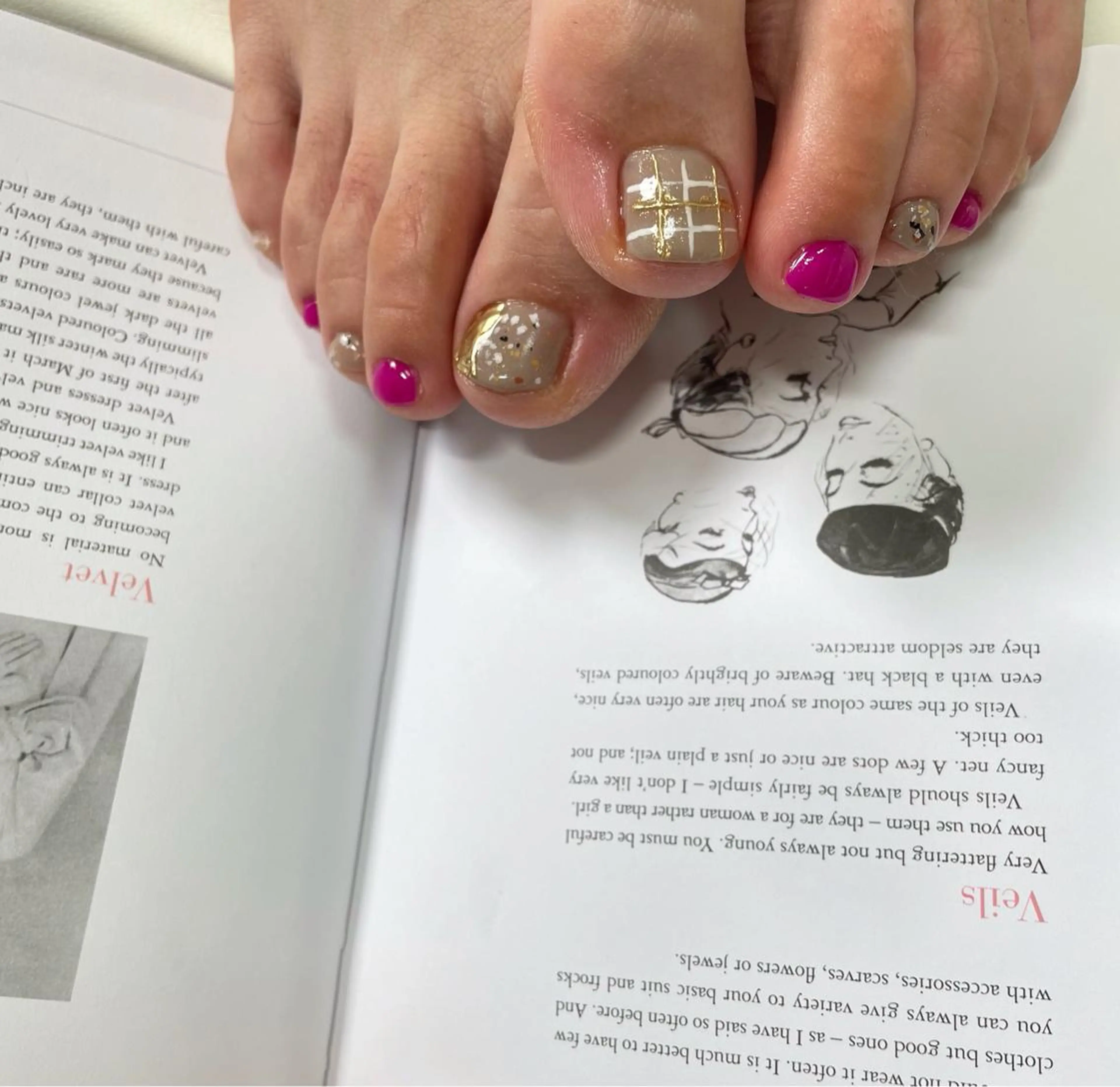 ネイル フットネイル ミラーネイル ニュアンスネイル ハンドネイル フットネイル chai大阪上本町 sayakaのネイルデザイン