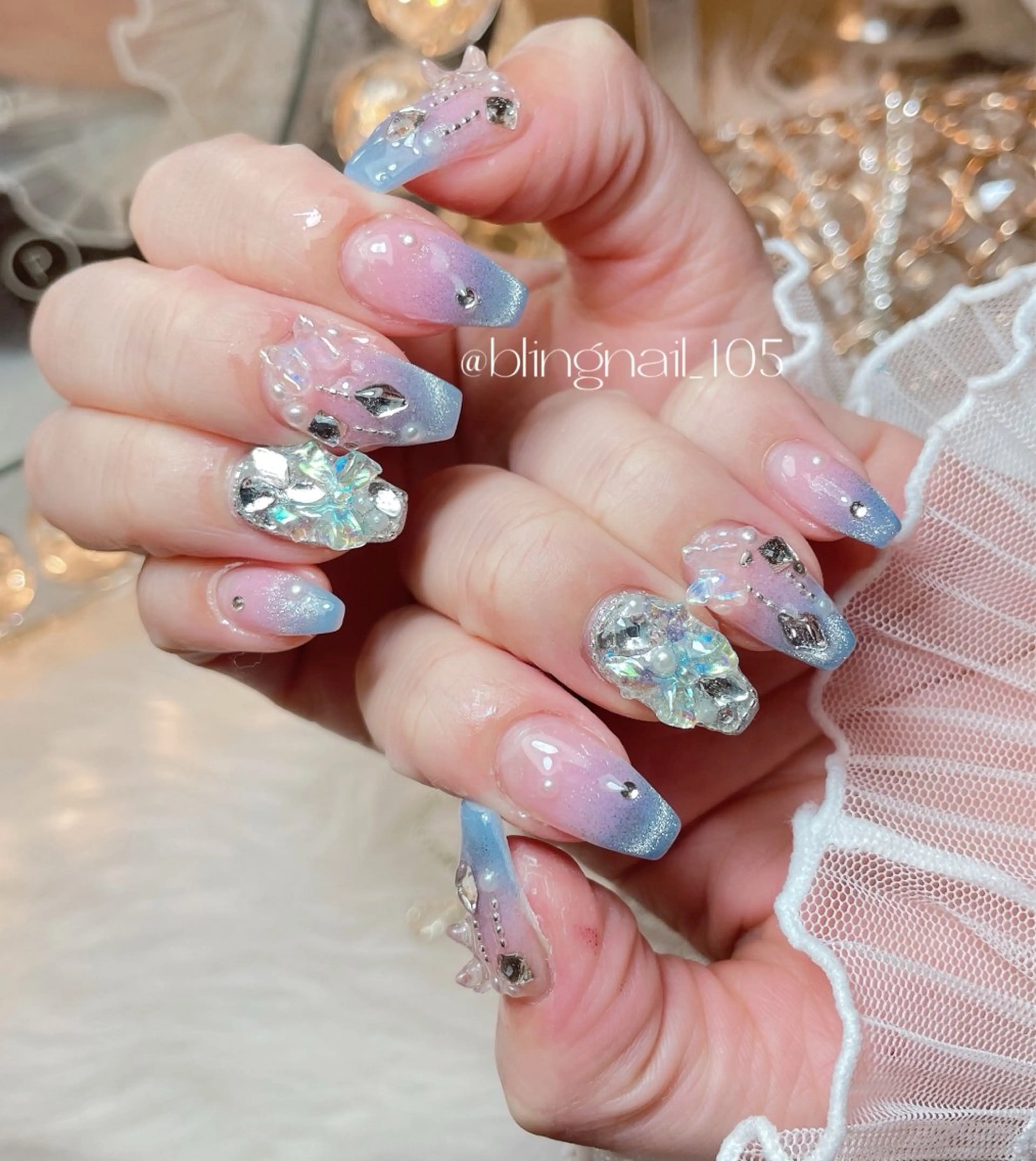 ネイル 23時まで❤︎韓国、 ワンホンネイルのネイルデザイン