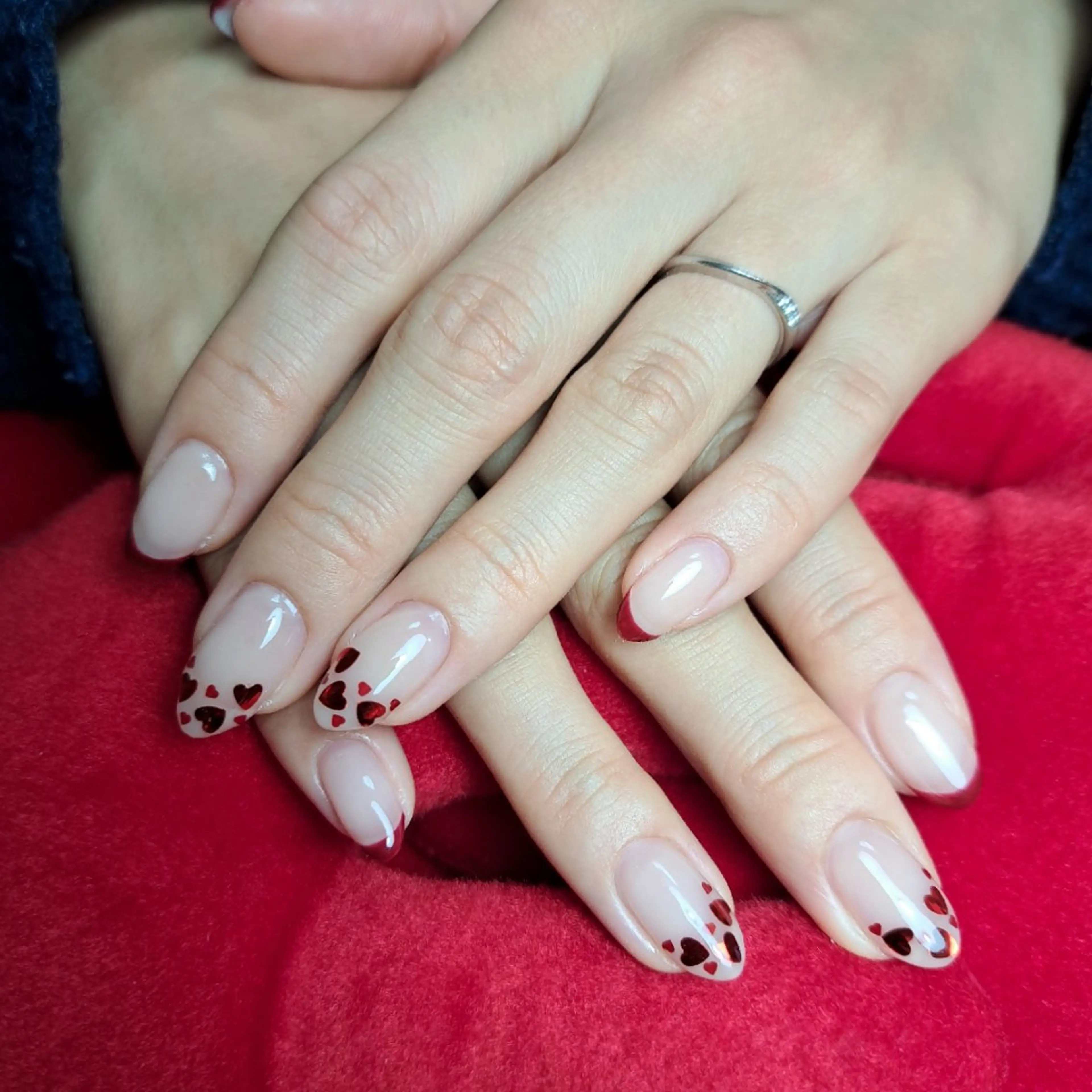 ネイル ハート 赤色 HAYASHI  Nのネイルデザイン