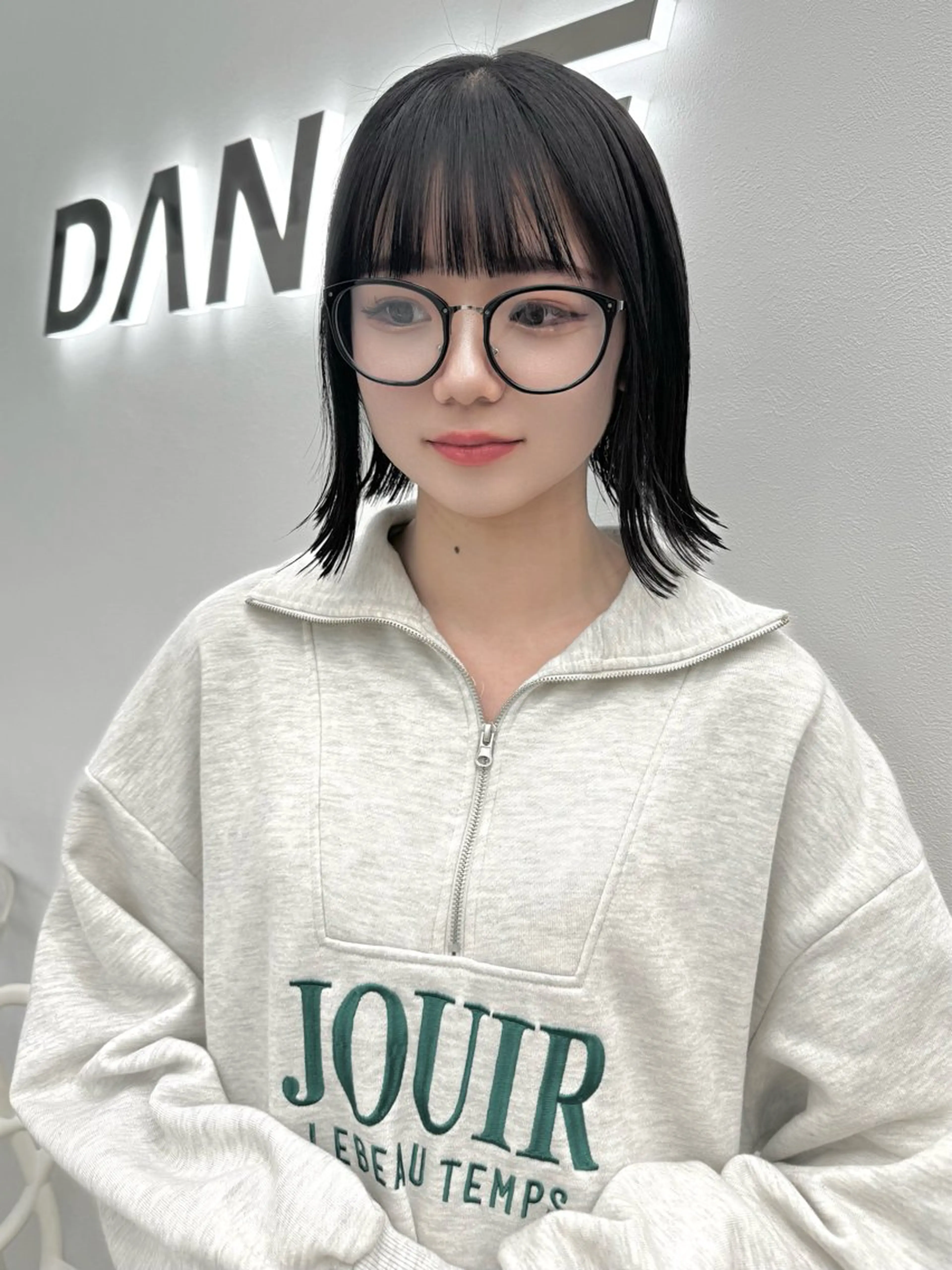 ショート カラー ヘアアレンジ カット トリートメント ヘアセット ‎🤍韓国ボブ/ 縮毛矯正🪽‪ひかりのヘアスタイル