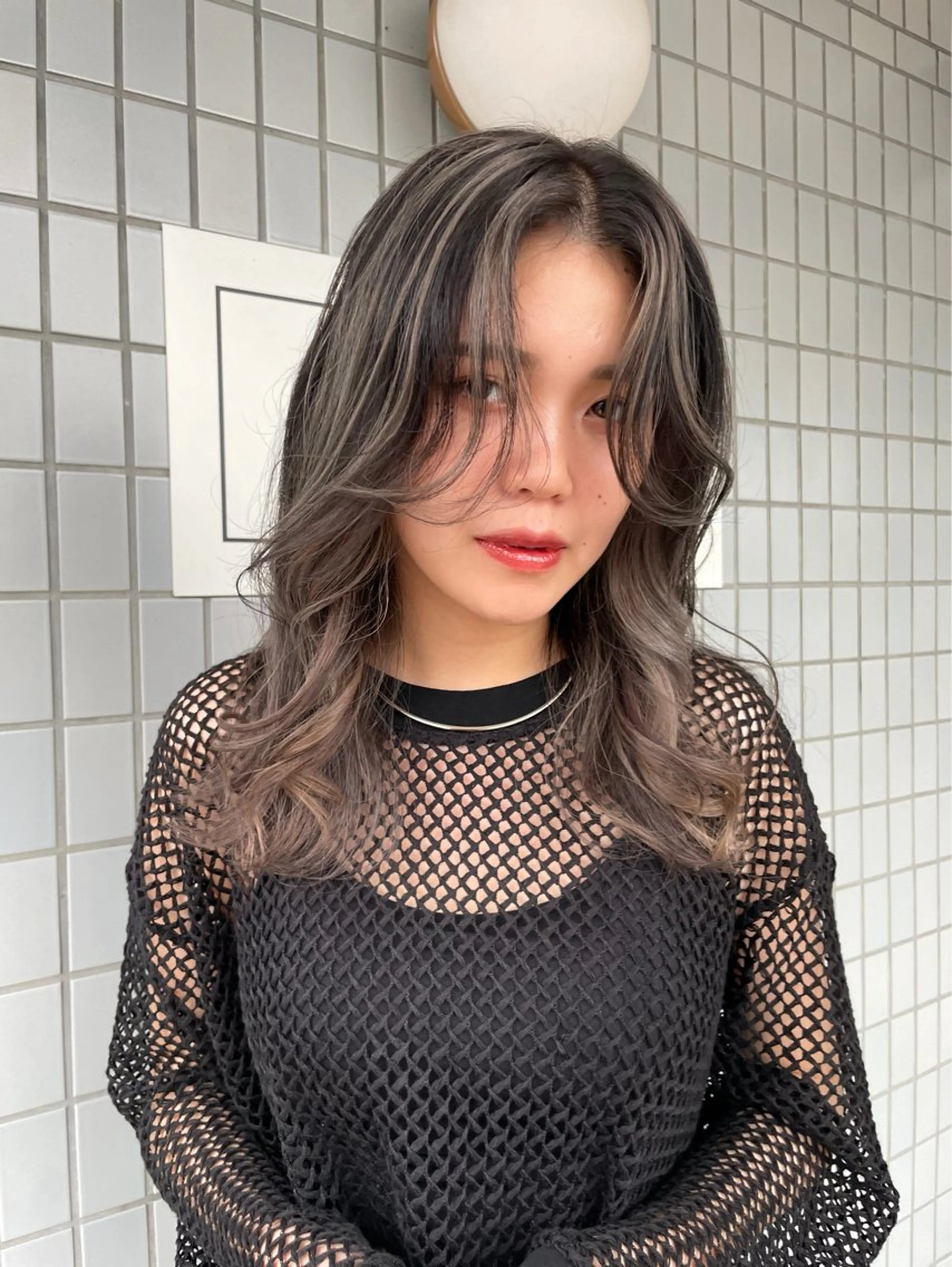 ロング レイヤーカット ヘアカラー LAULEA所属・mi yuのヘアスタイル