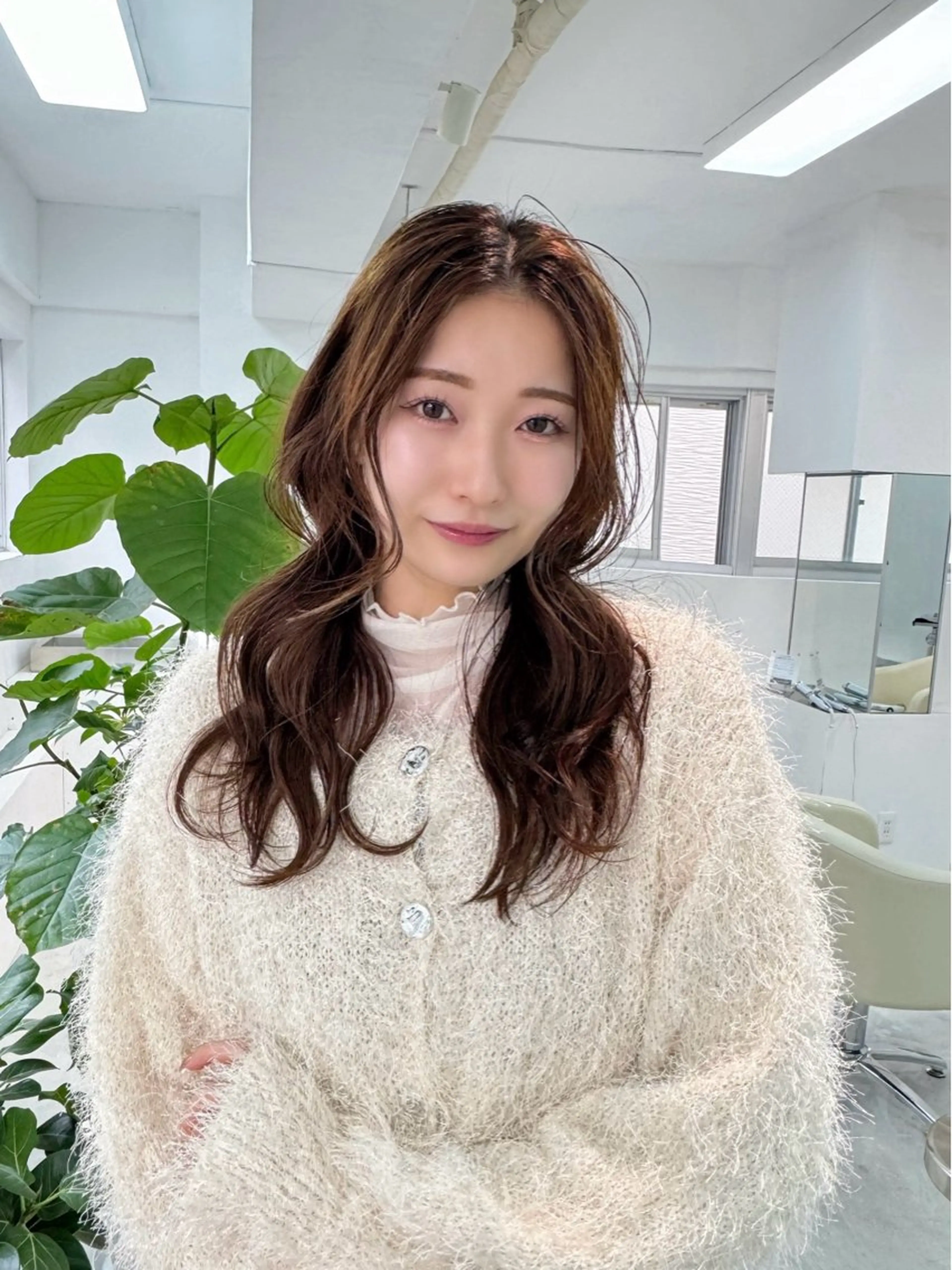 ロング カラー パーマ ヘアアレンジ 🍀髪質改善 ケアカラーrootsのヘアスタイル