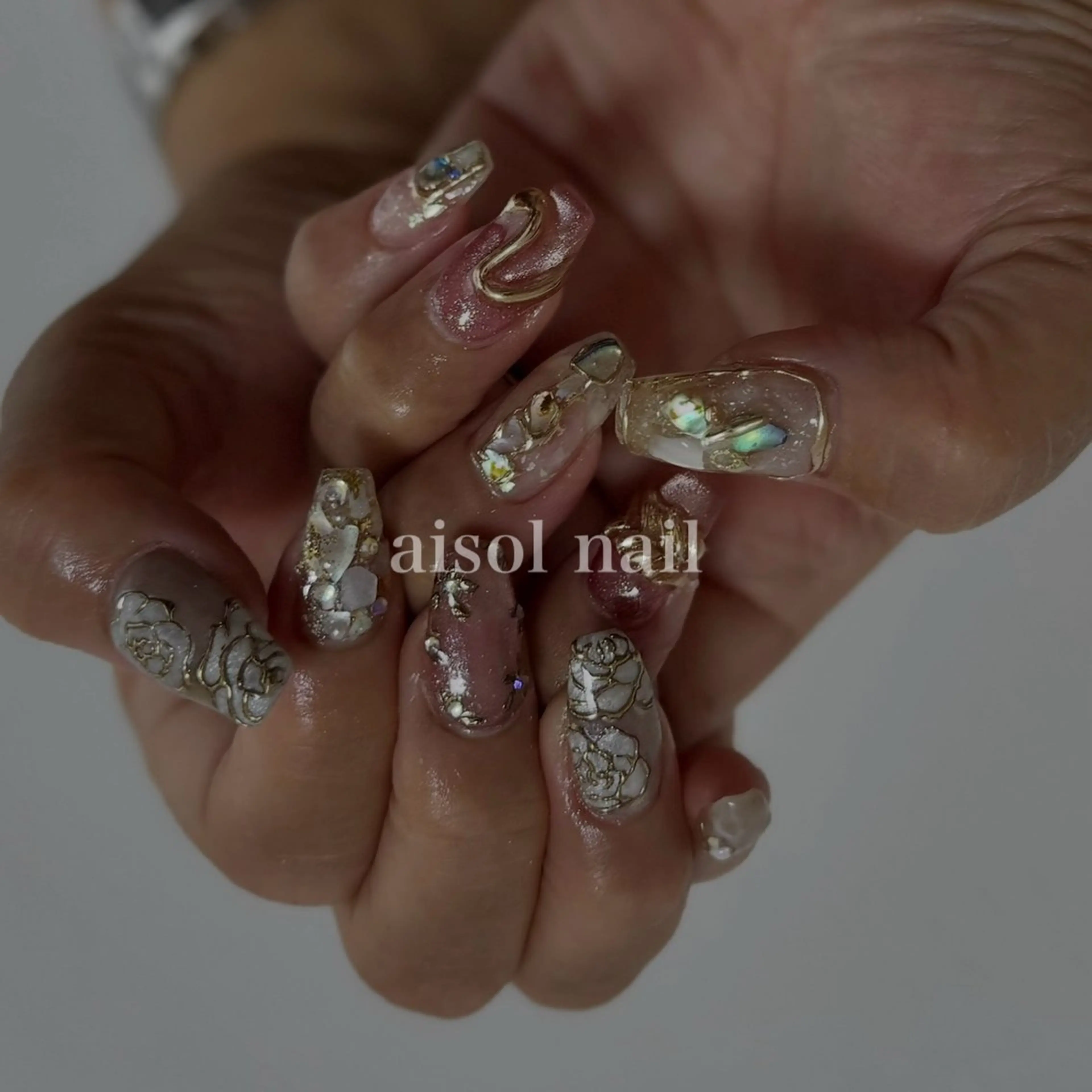 ネイル ロングネイル 持ち込み ショートネイル ハンドネイル Aisol nail salonのネイルデザイン