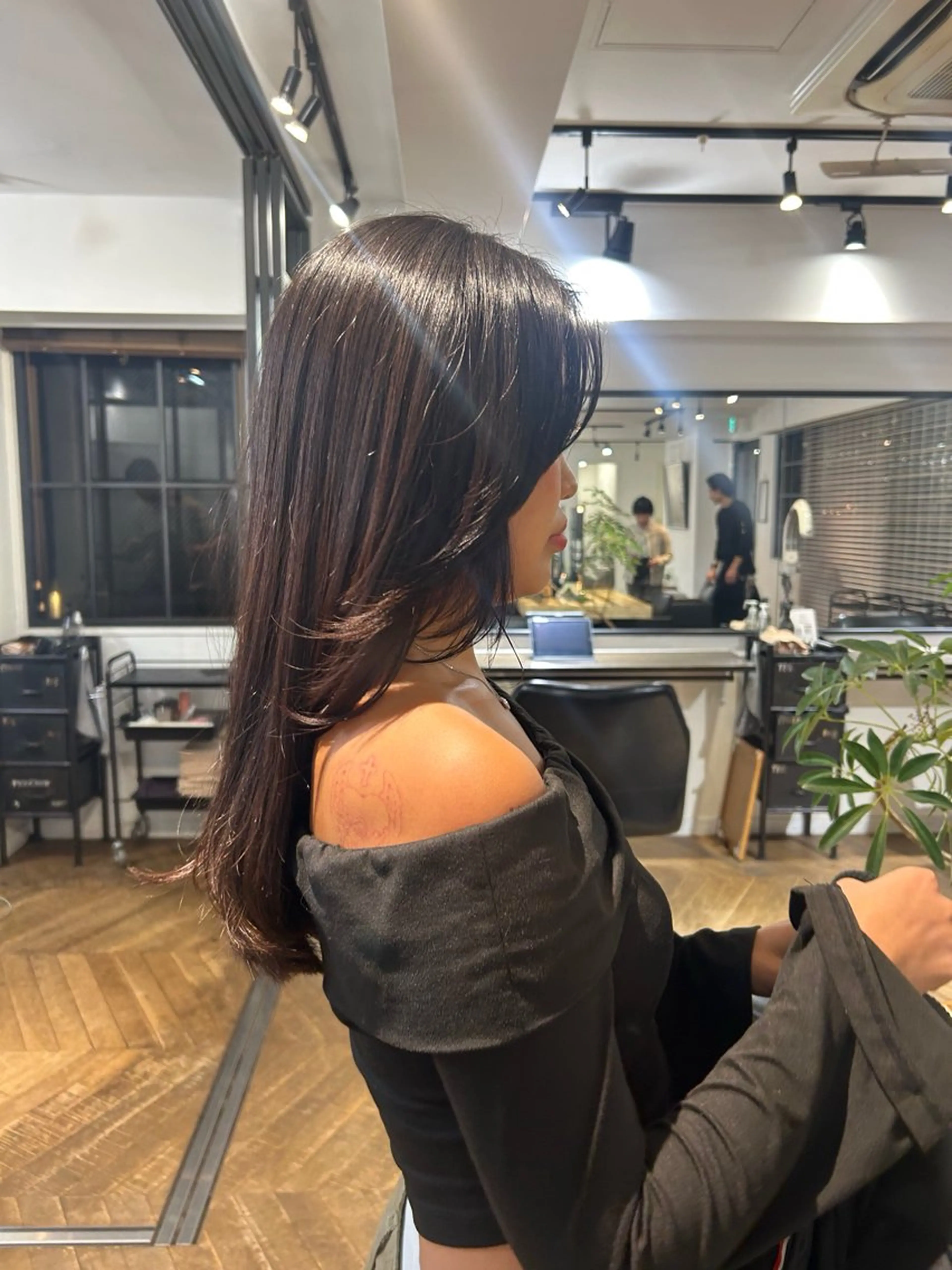 ロング 5scene所属・Sara ༺のヘアスタイル