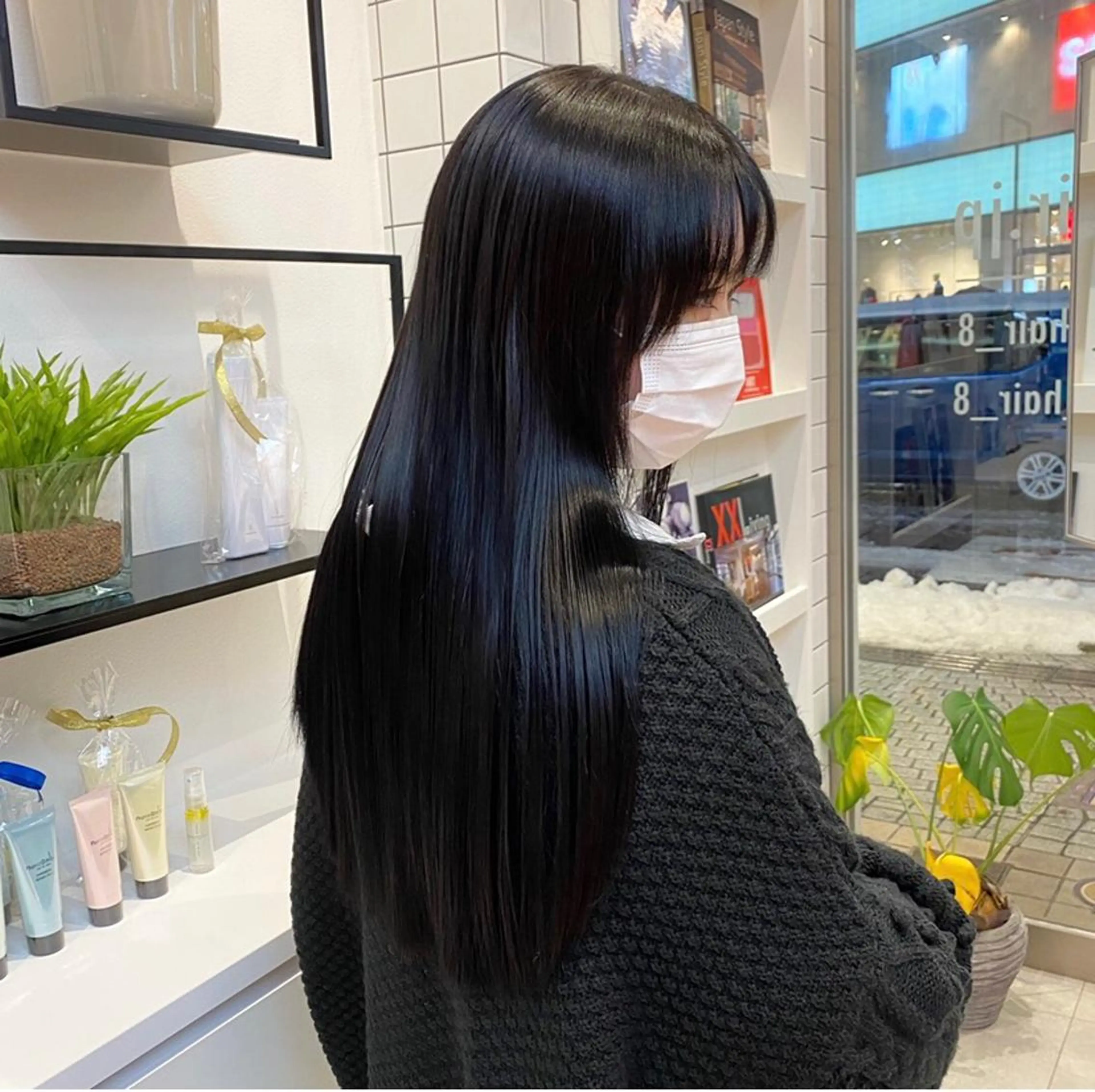 ロング 荒谷 薫のヘアスタイル