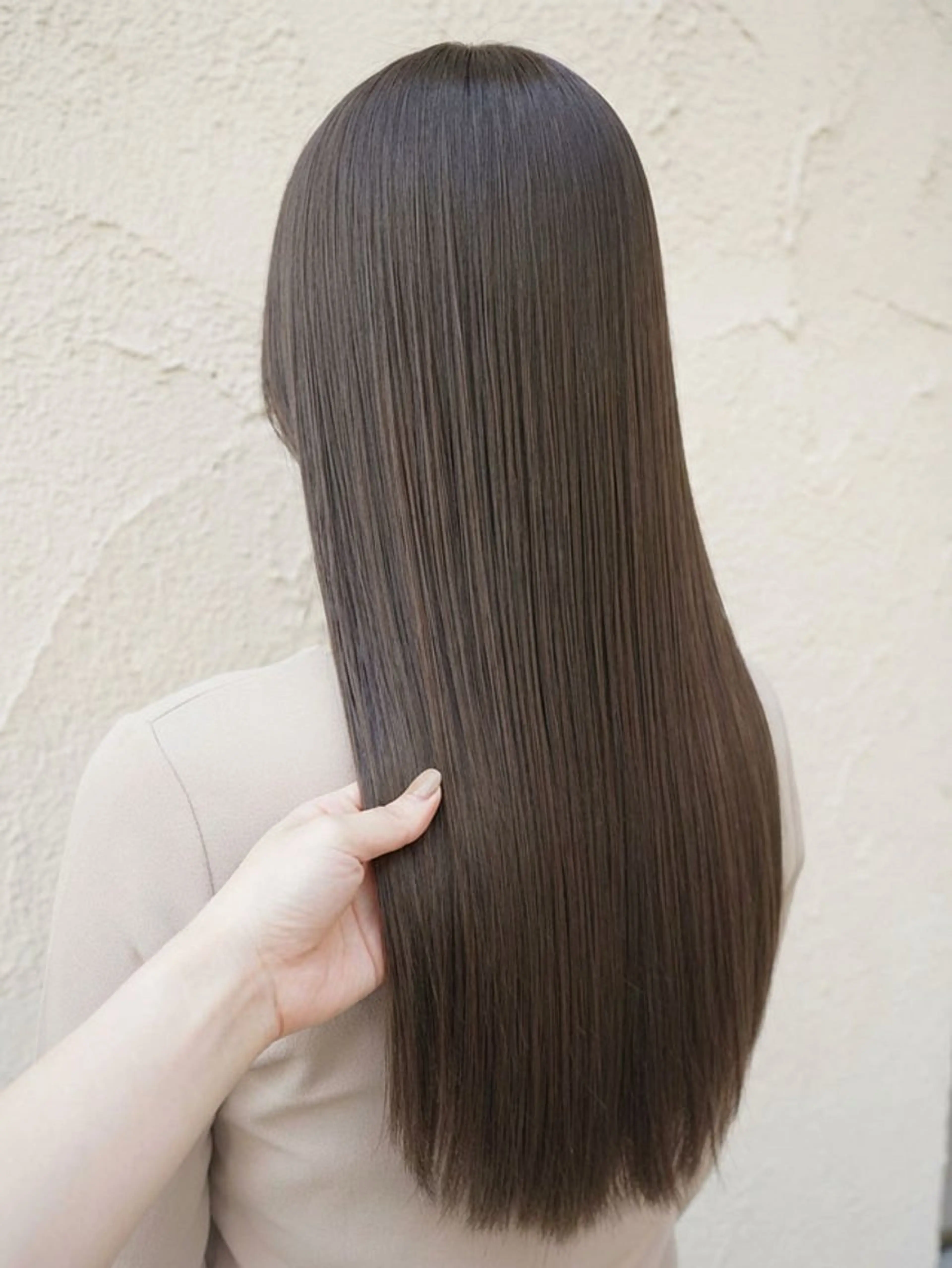 ロング MOLLASALON 浅香山店所属・髪質改善カラー 縮毛矯正🤍辻桃加のヘアスタイル