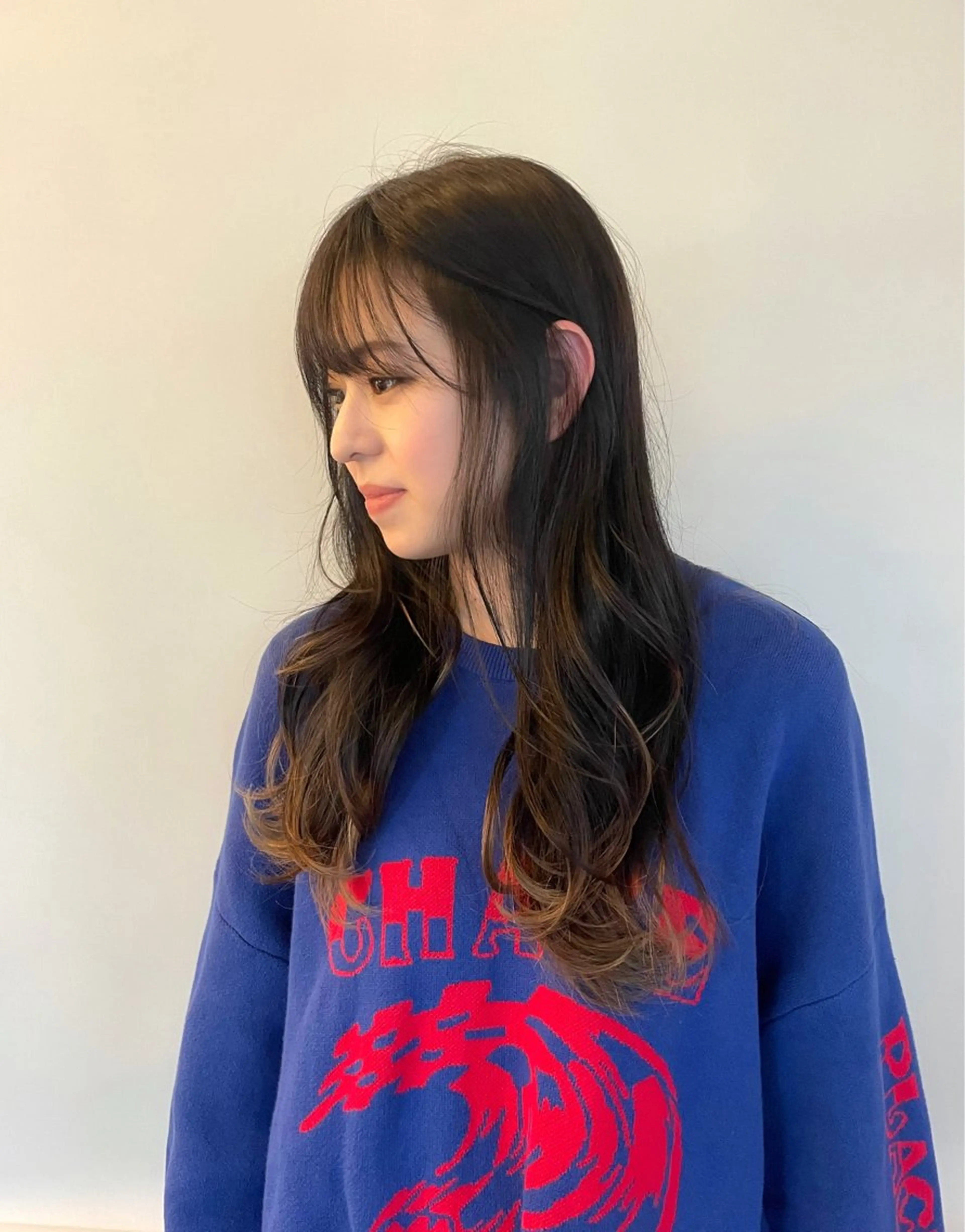 ロング カラー ブリーチ 韓国ナチュラル・ ベージュ/落合夏希のヘアスタイル