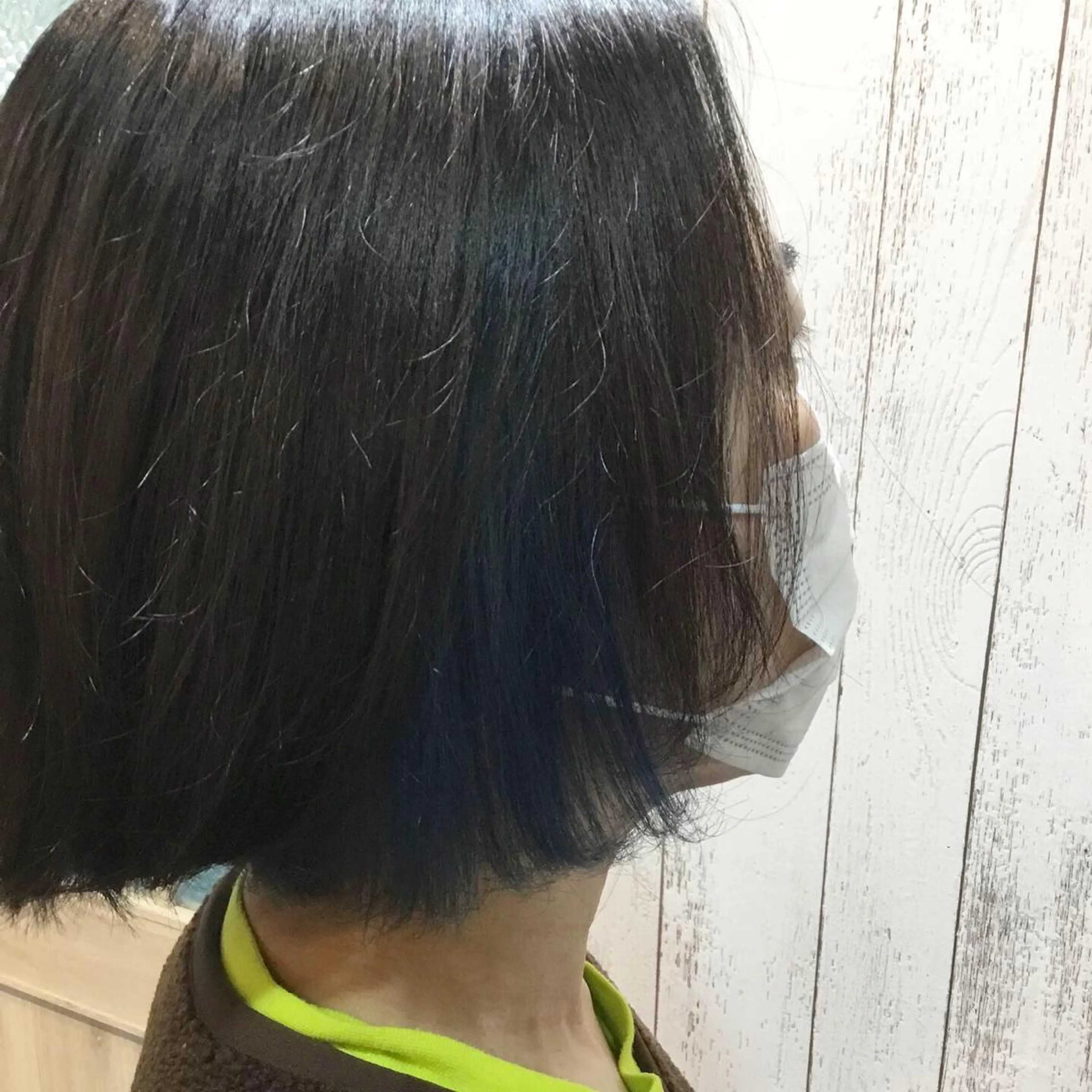 ショート カラー embrace エンブレイスのヘアスタイル