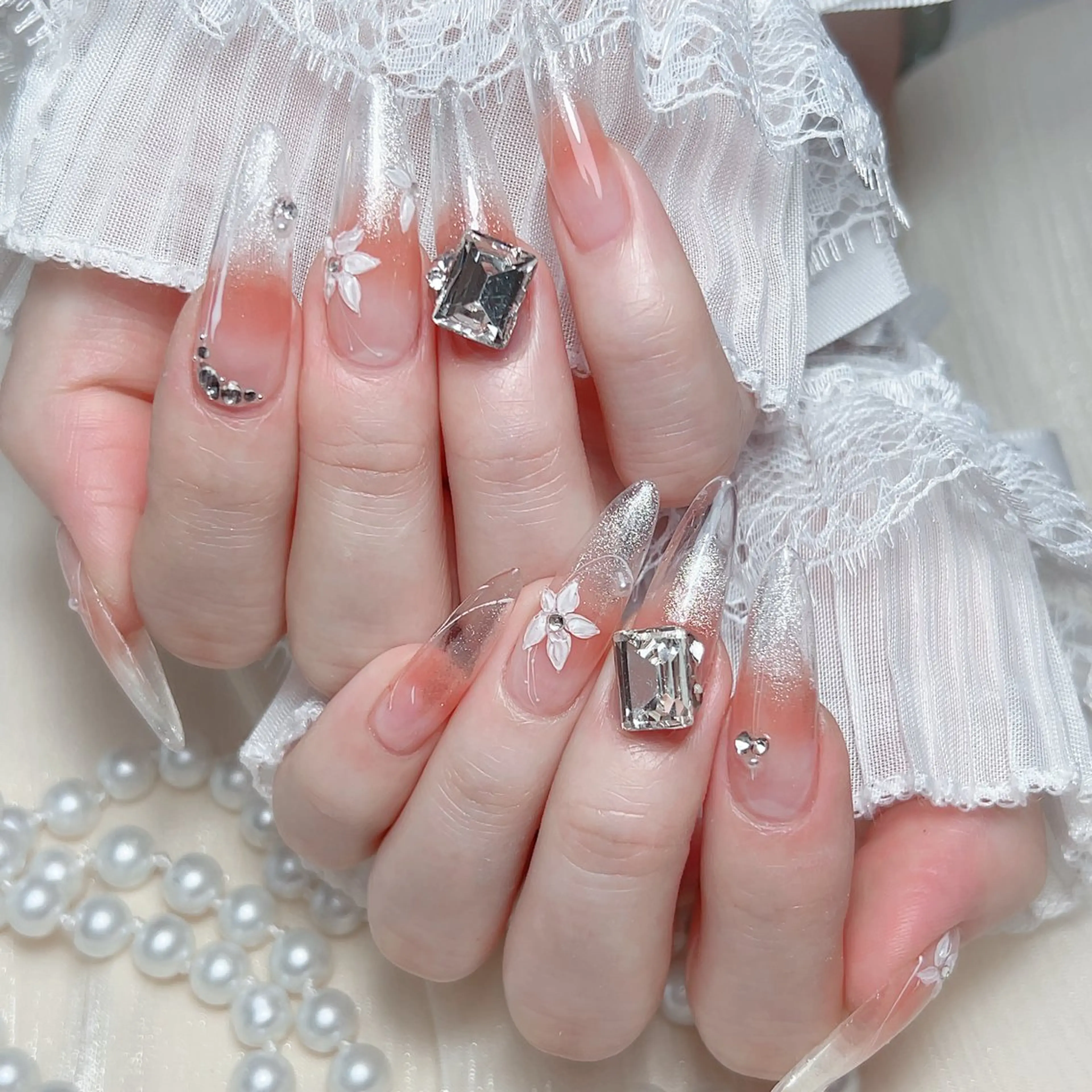 ネイル M🌷nail 長さだし専門店のネイルデザイン
