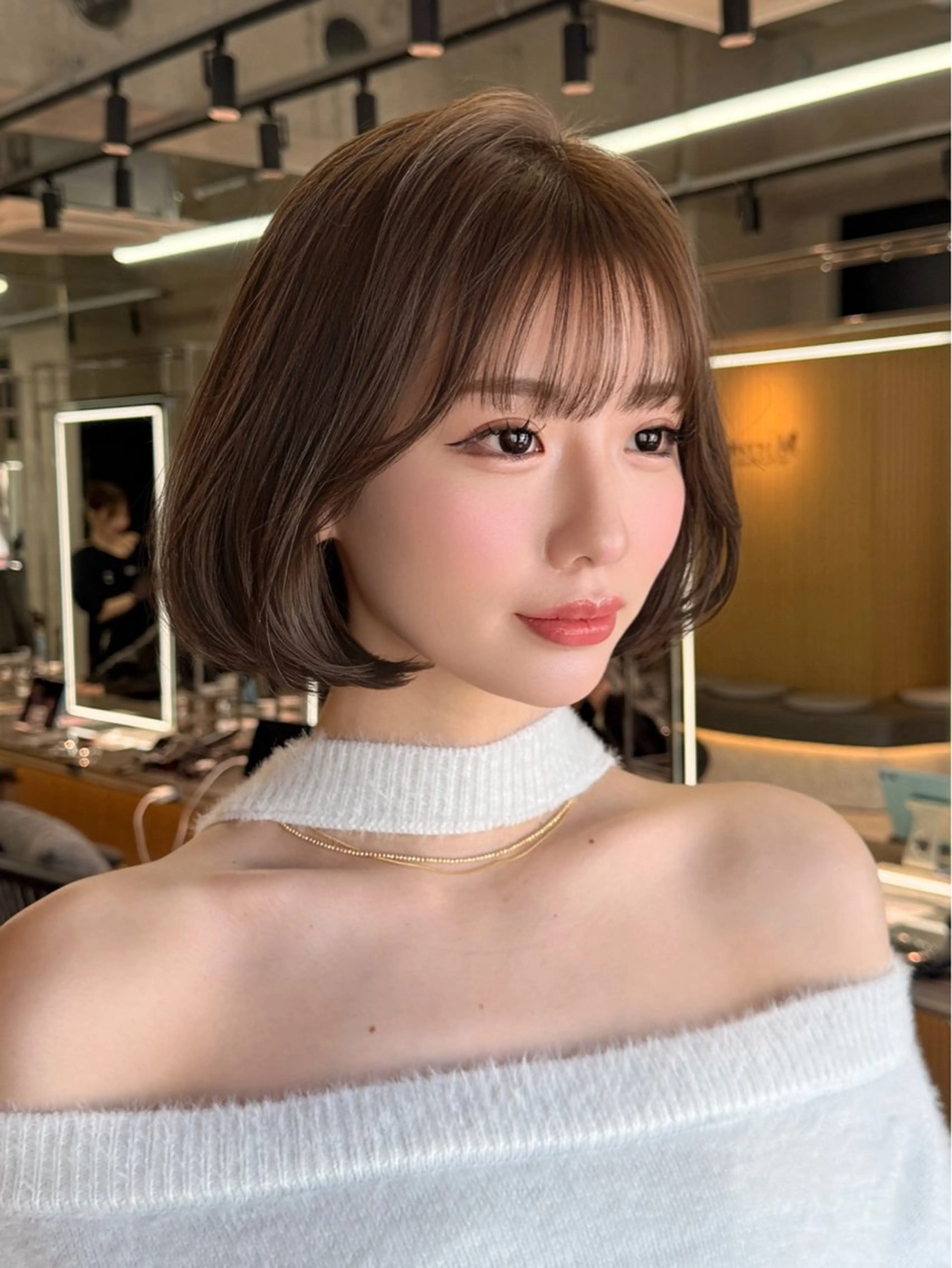 ショート カラー 木元 瑛✂︎ボブのヘアスタイル