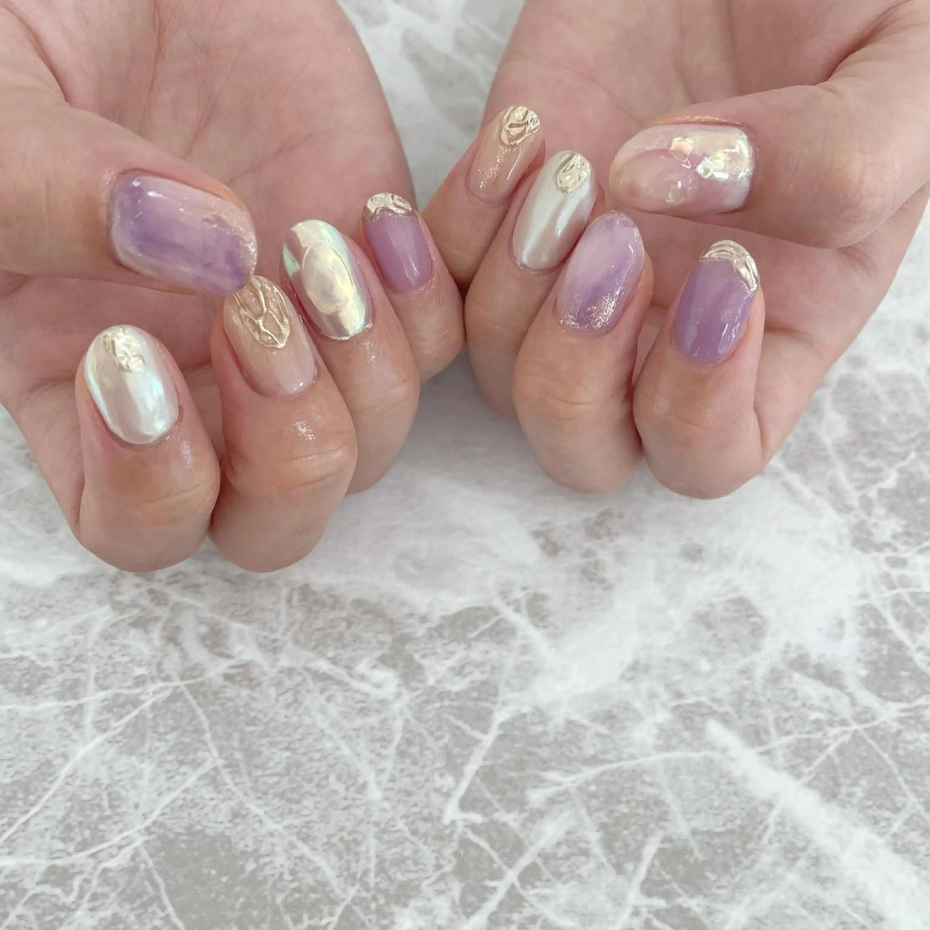 ネイル essence所属・pétit maakoのネイルデザイン