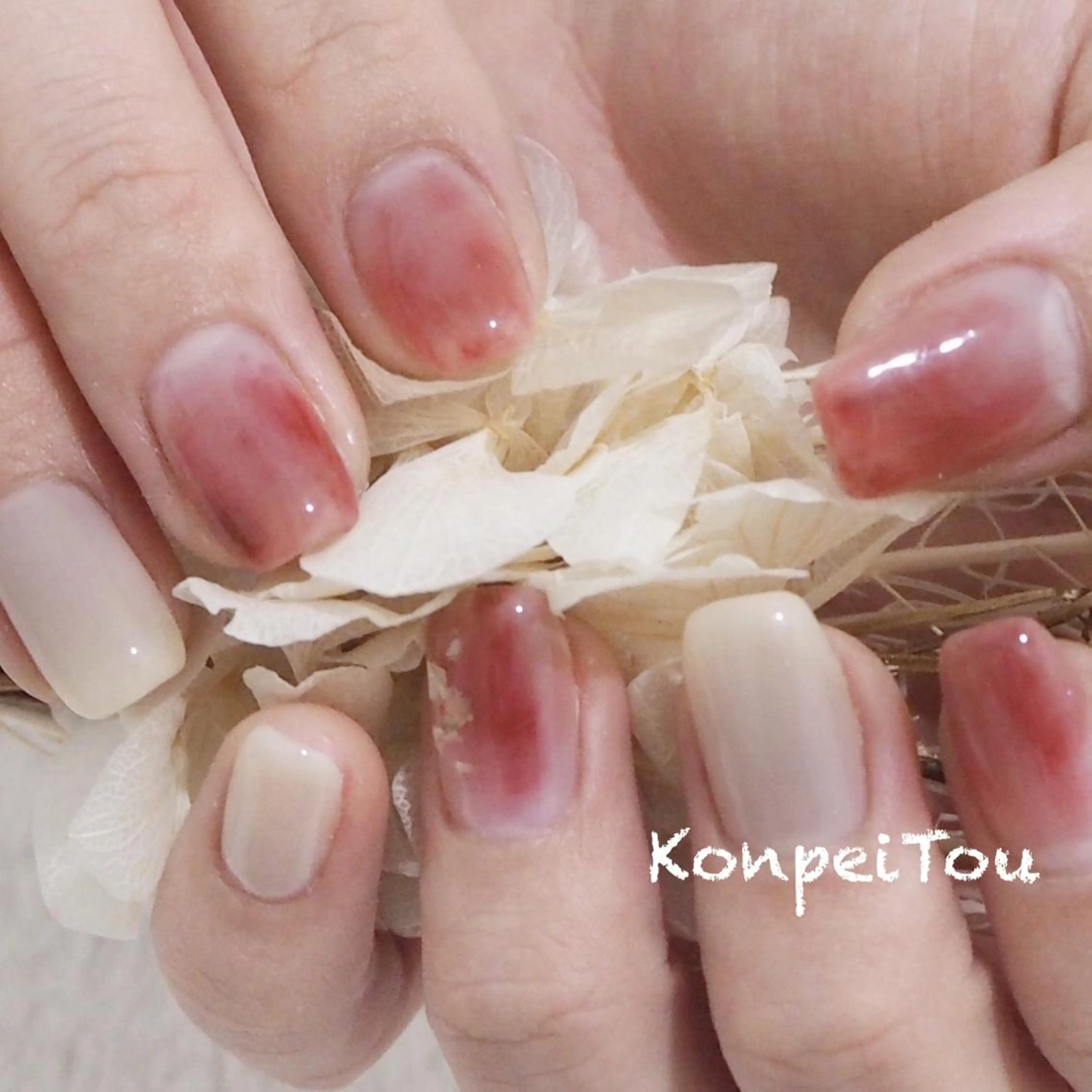 ネイル ボルドー ジェルネイル ニュアンスネイル ワンカラーネイル パラジェル ハンドネイル おうちのネイルサロン　konpeiTou〜こんぺいとう〜所属・おうちのネイルサロン KonpeiTouのネイルデザイン