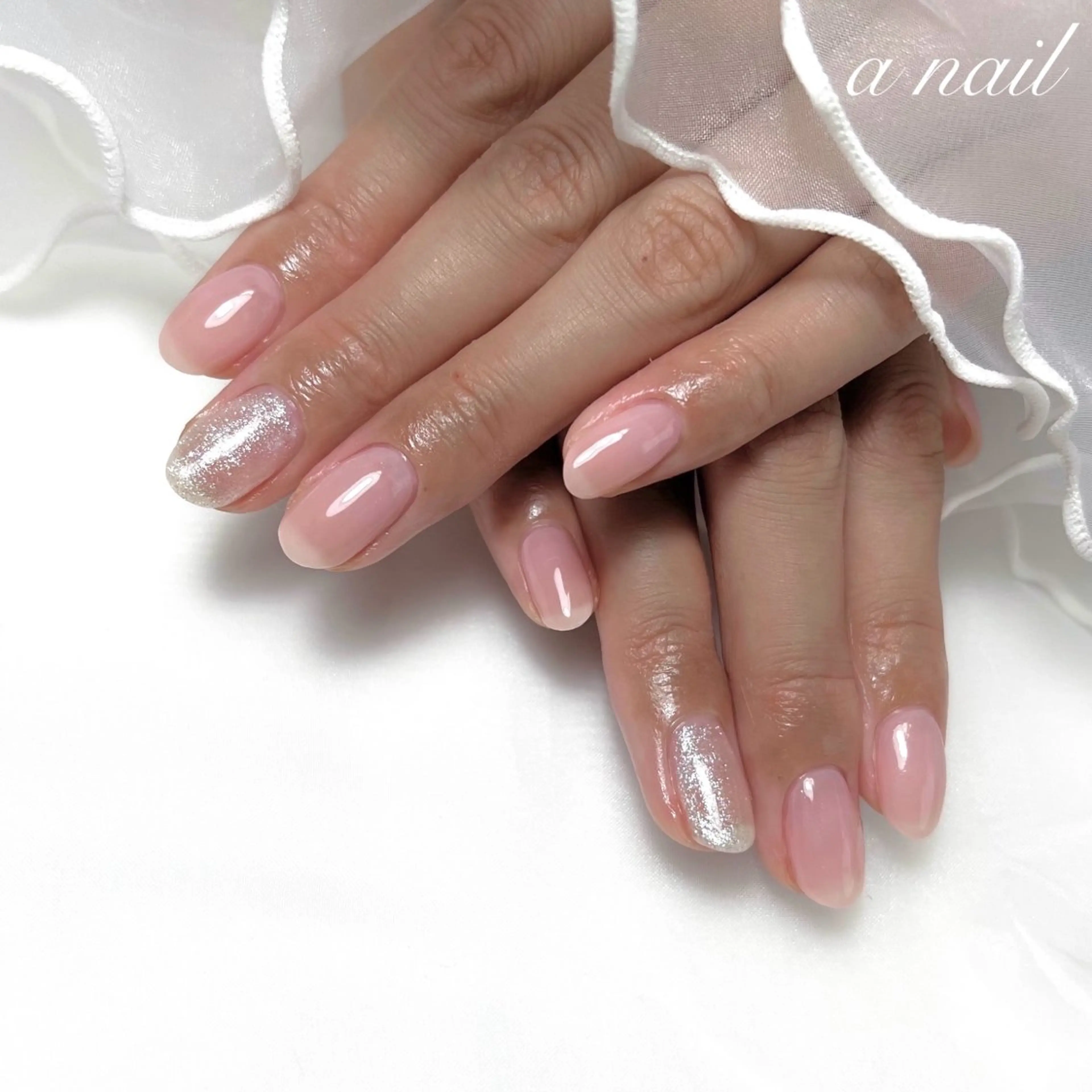 ネイル ラメ(グリッター) ラメグラデーション ワンカラーネイル シンプルネイル Salon_ a.nailのネイルデザイン