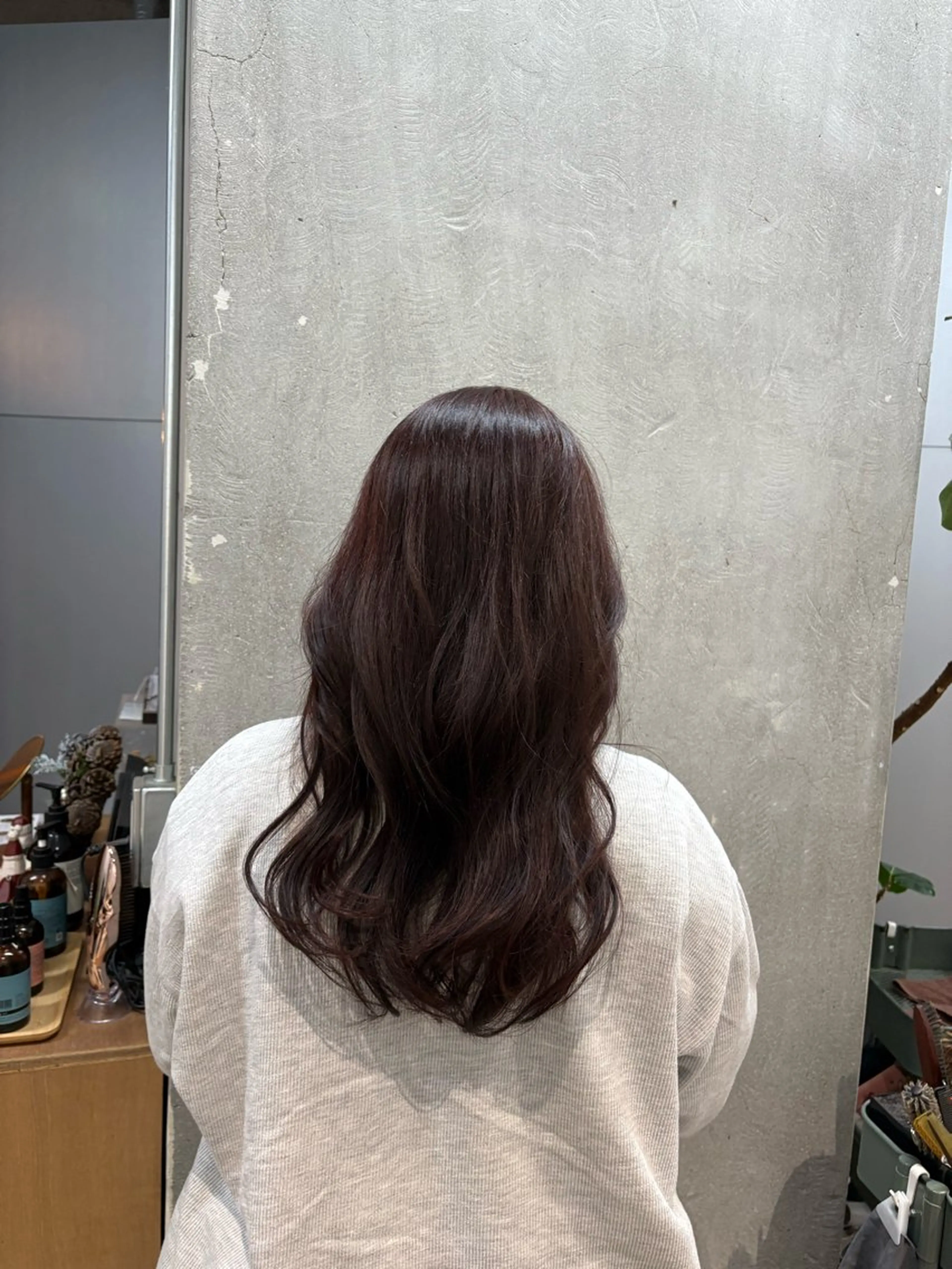 カラー Le'a  谷町🌱 ツボタホノカのヘアスタイル