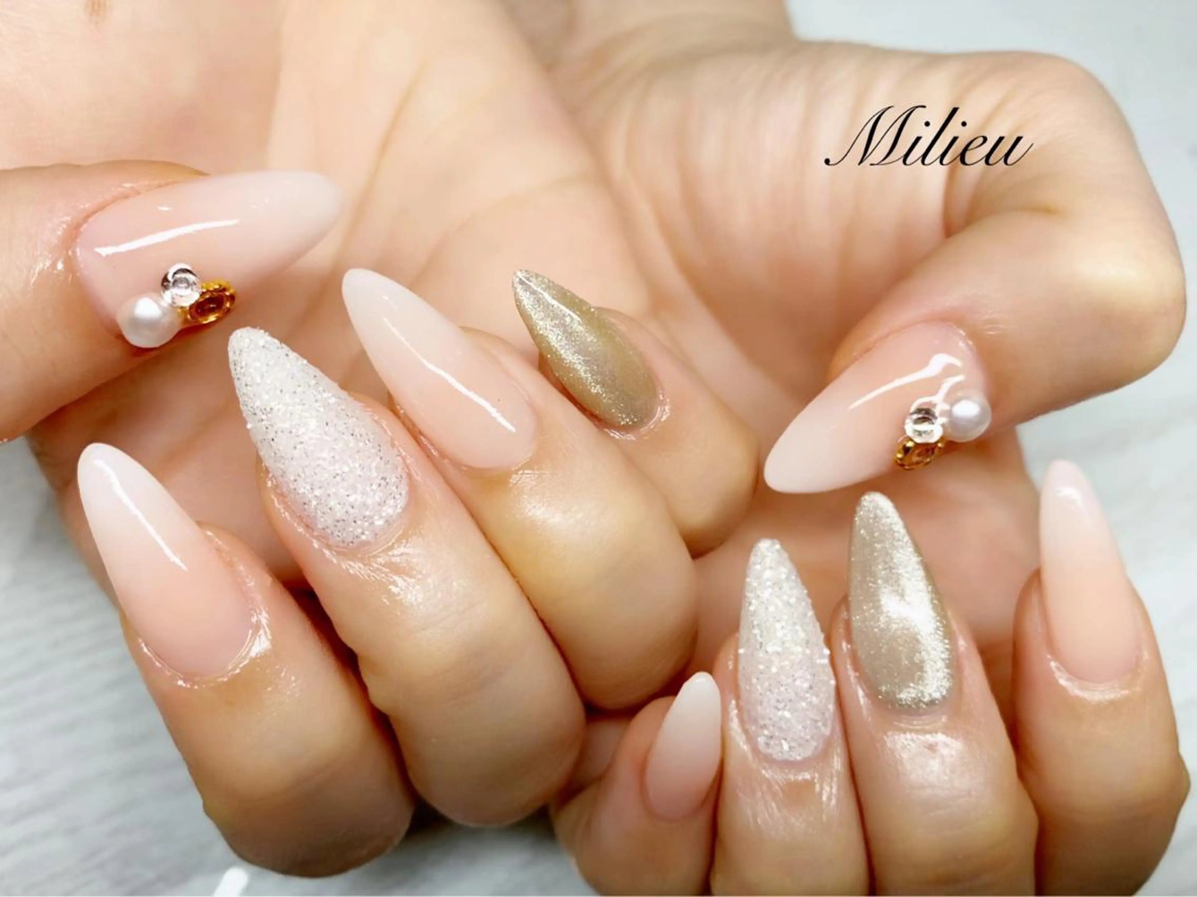 ネイル 吉澤 圭のネイルデザイン